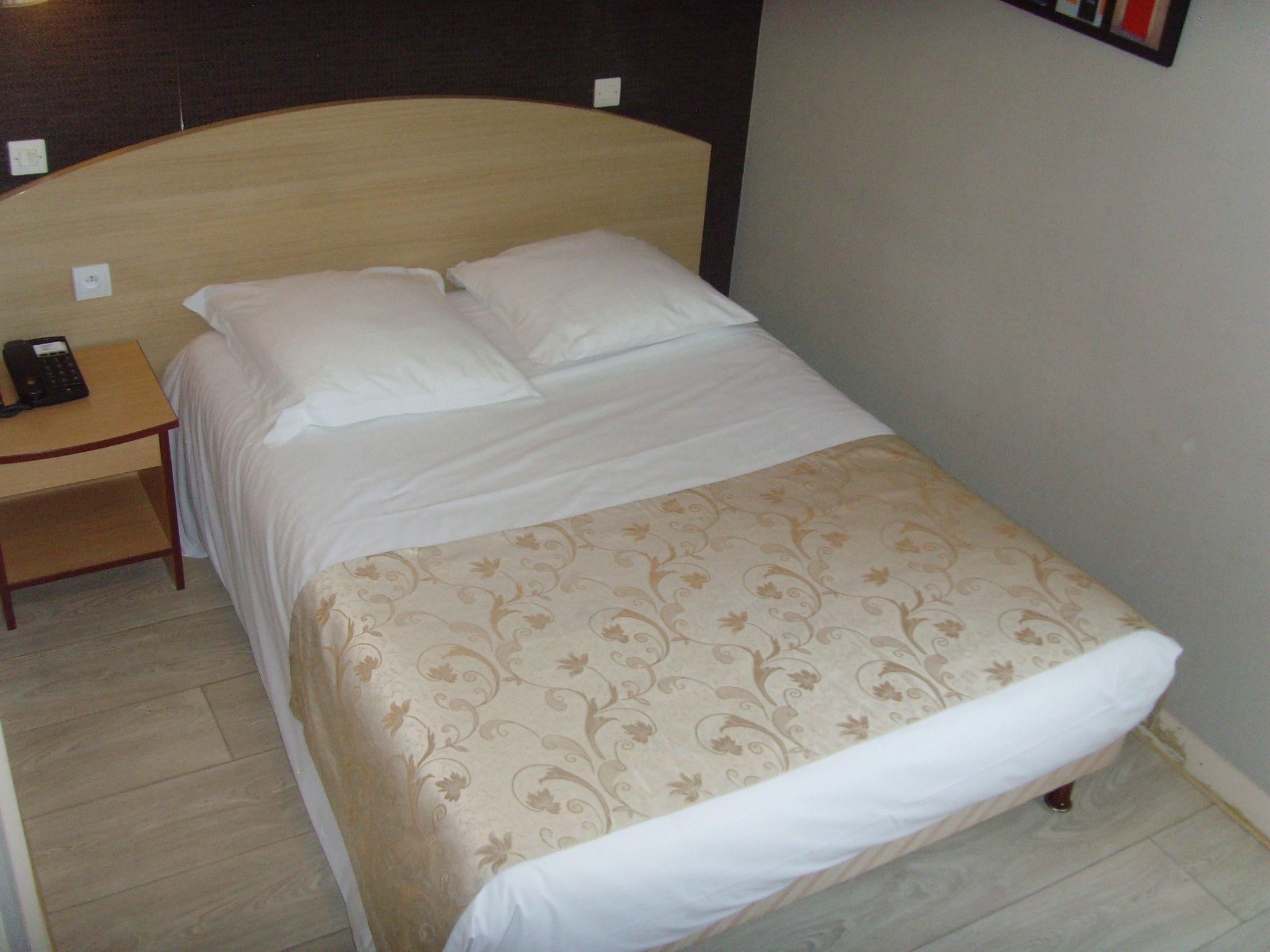 Double Room Bath