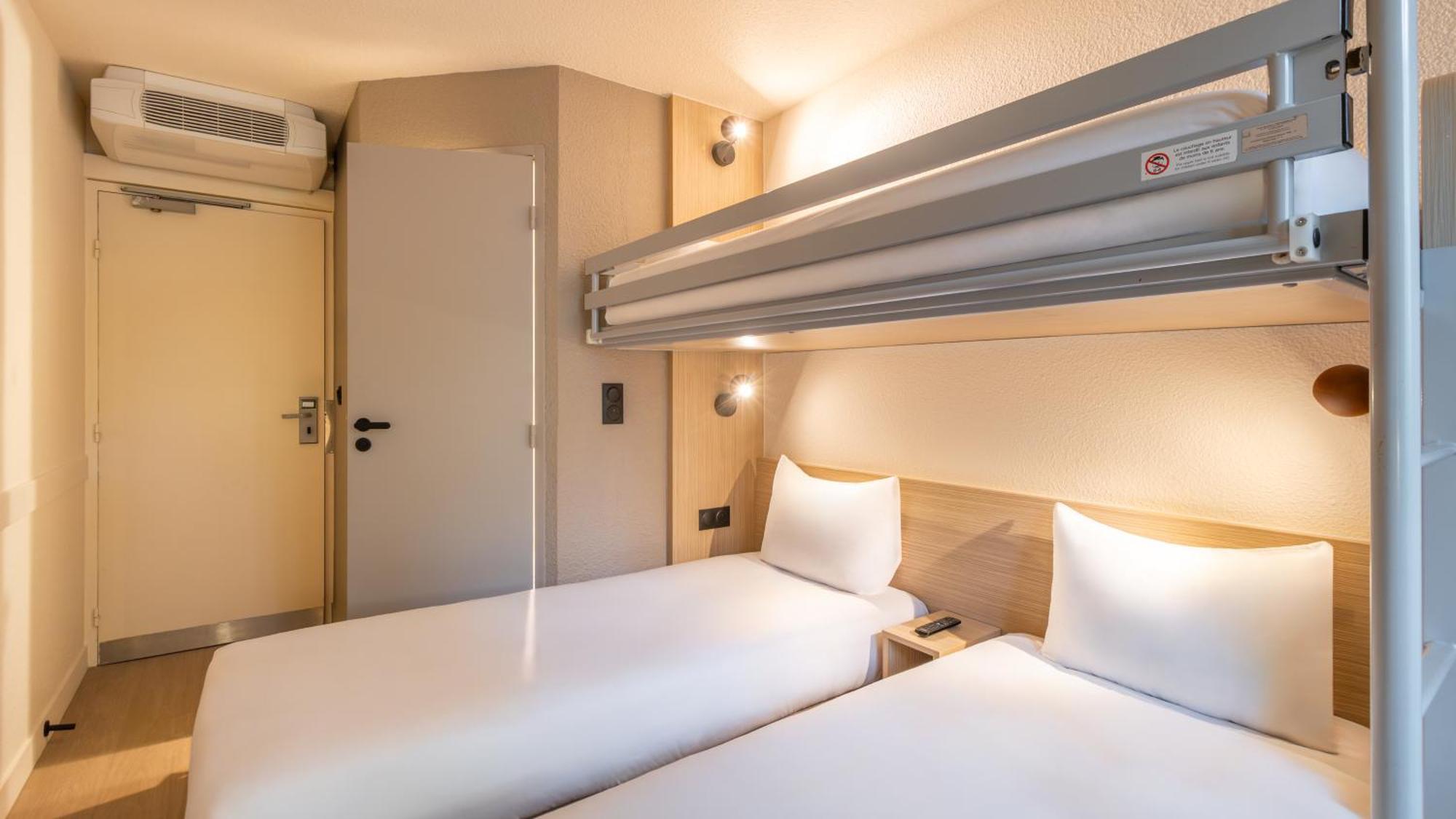 Standard Twin Room One Bunk Bed