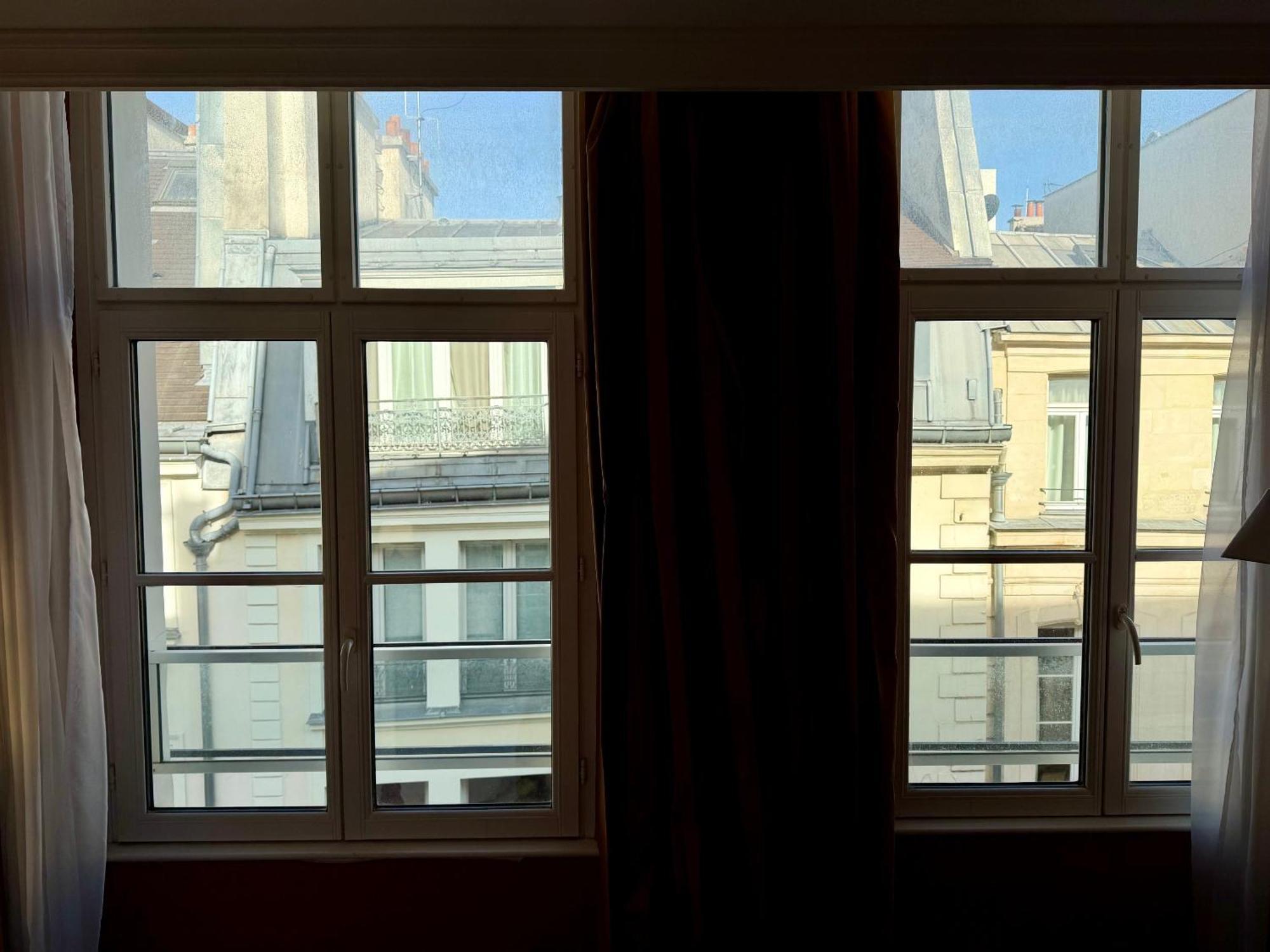 SUPERIOR COMFORT Double Room – City View