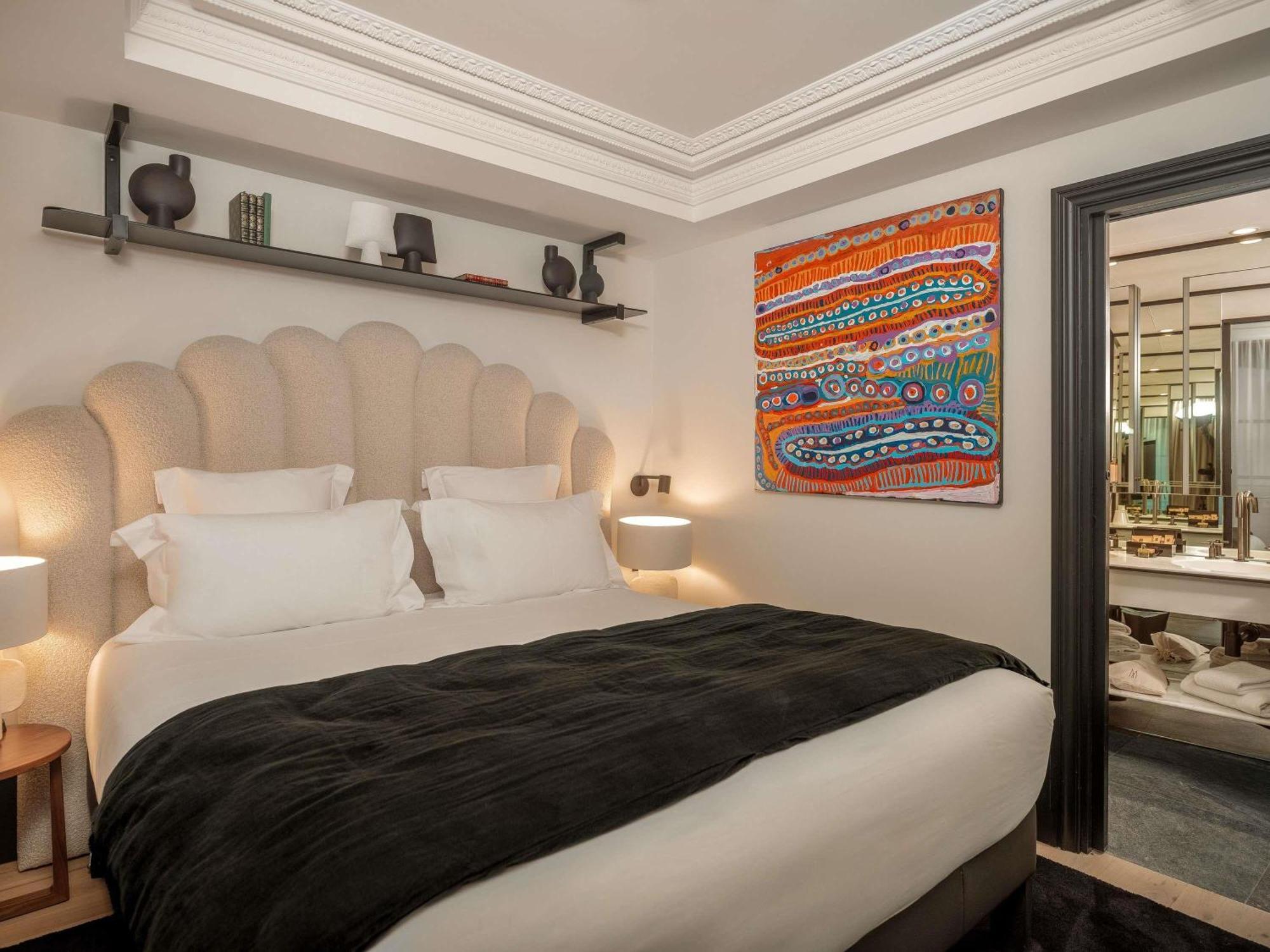 One-Bedroom Standard Apartment