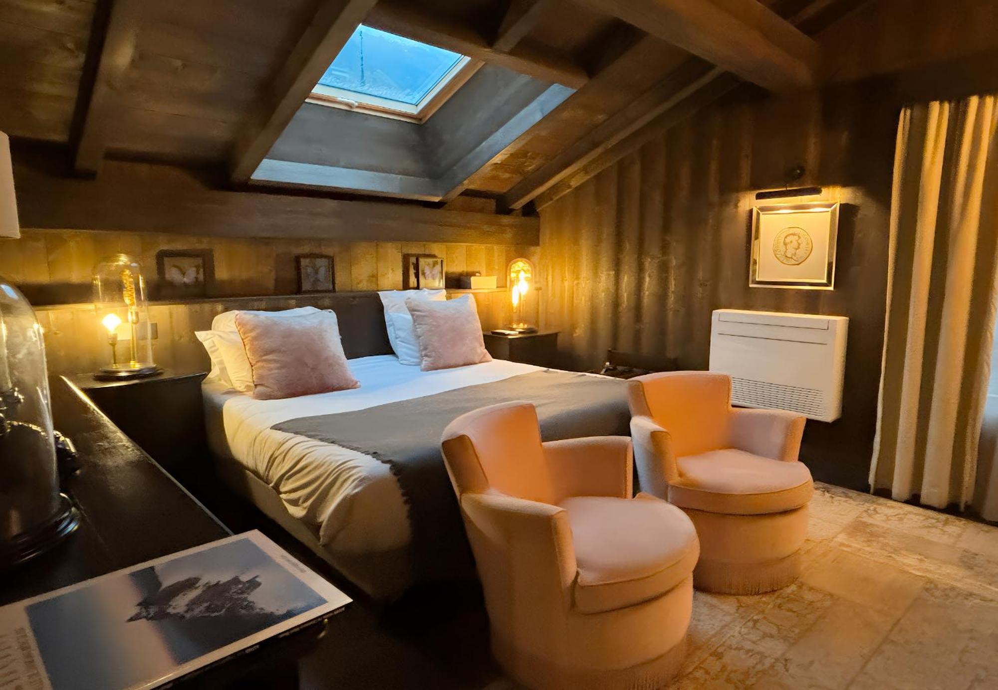 Superior Double or Twin Room Mont-Blanc view