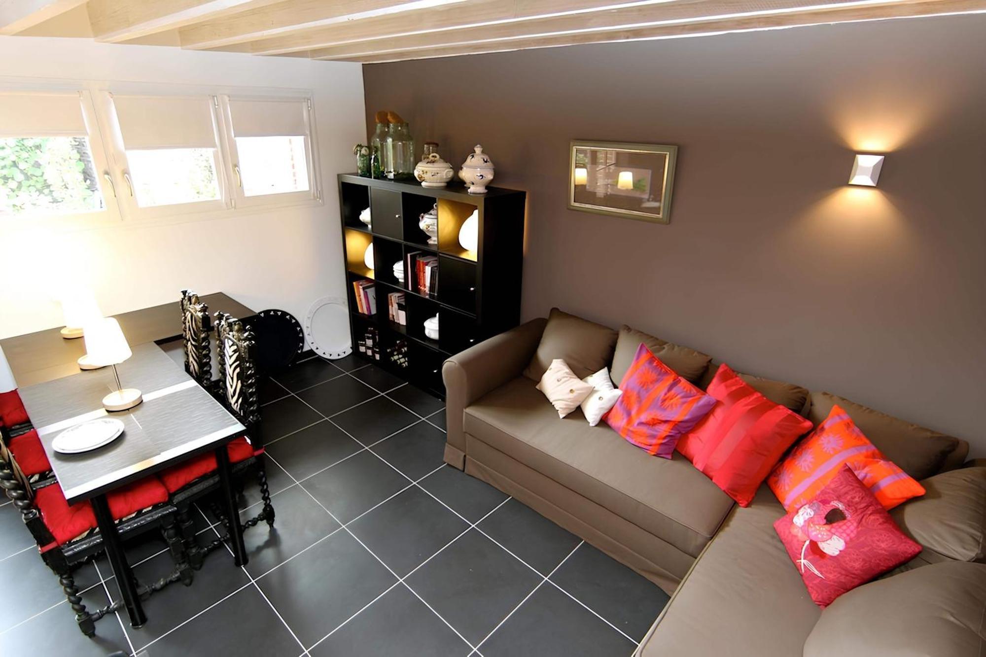 One-Bedroom House