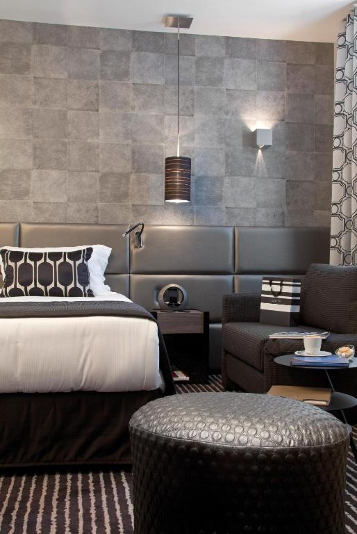 Privilege XL Room