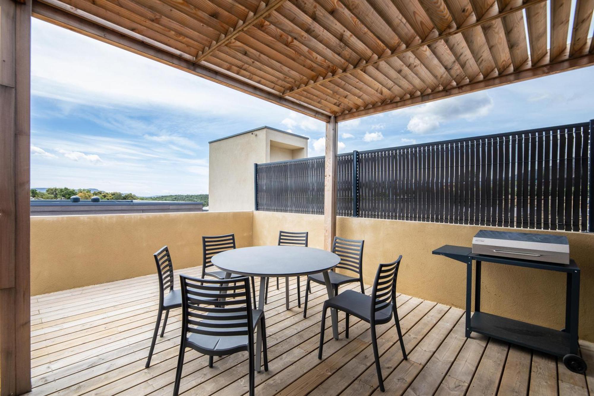 Two-Bedroom Apartment Air Conditioning Terrace