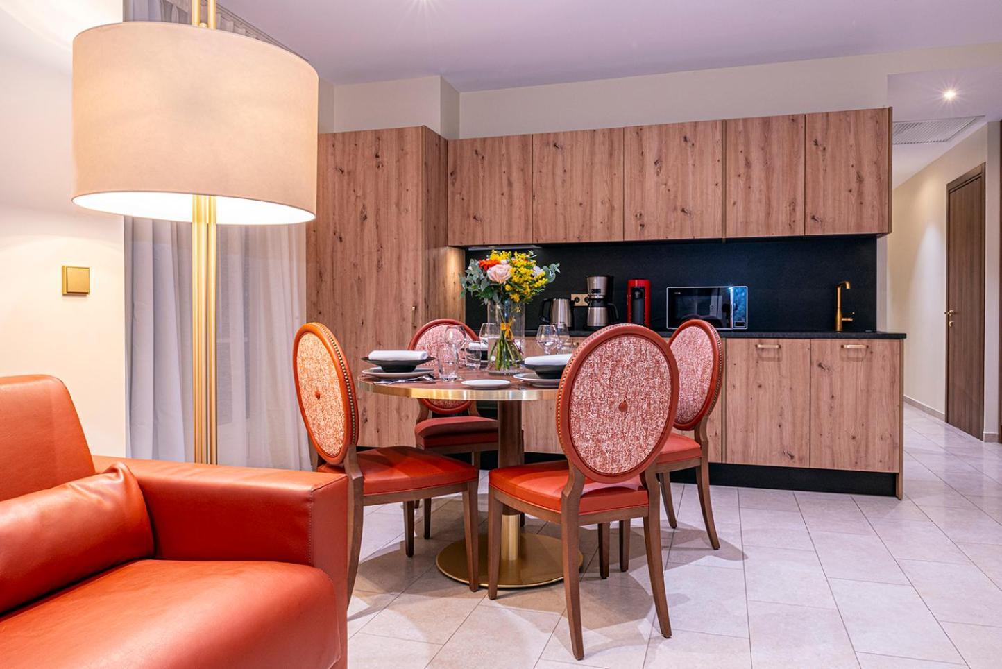 One-Bedroom Apartment Rotonde