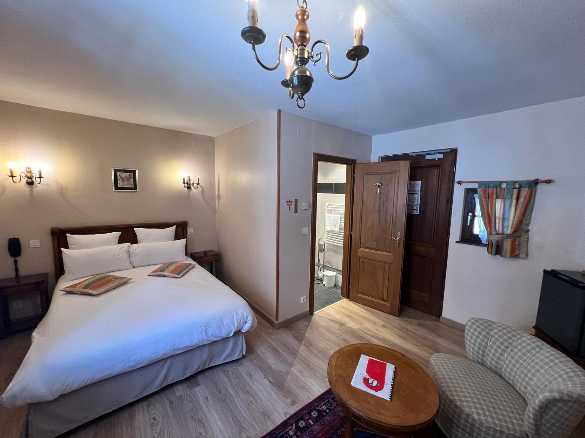 Double Room