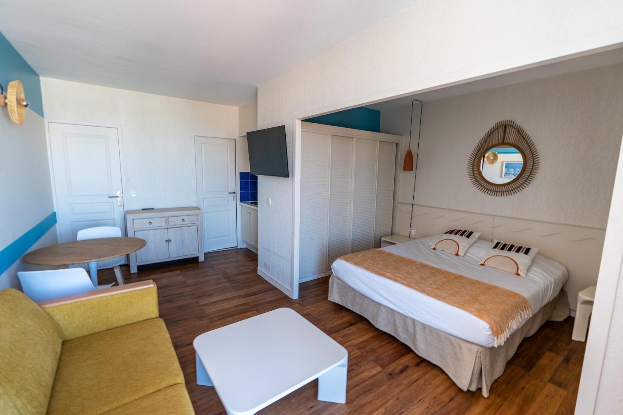Privilege Studio 1 or upper floor