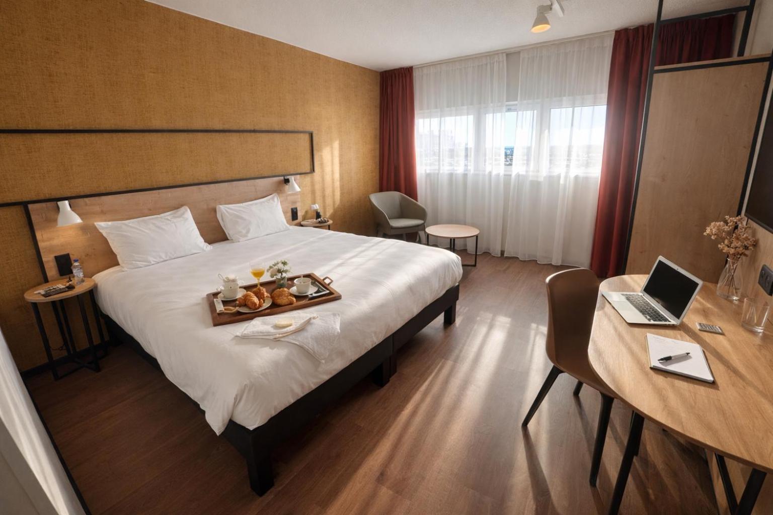 Premium King Room