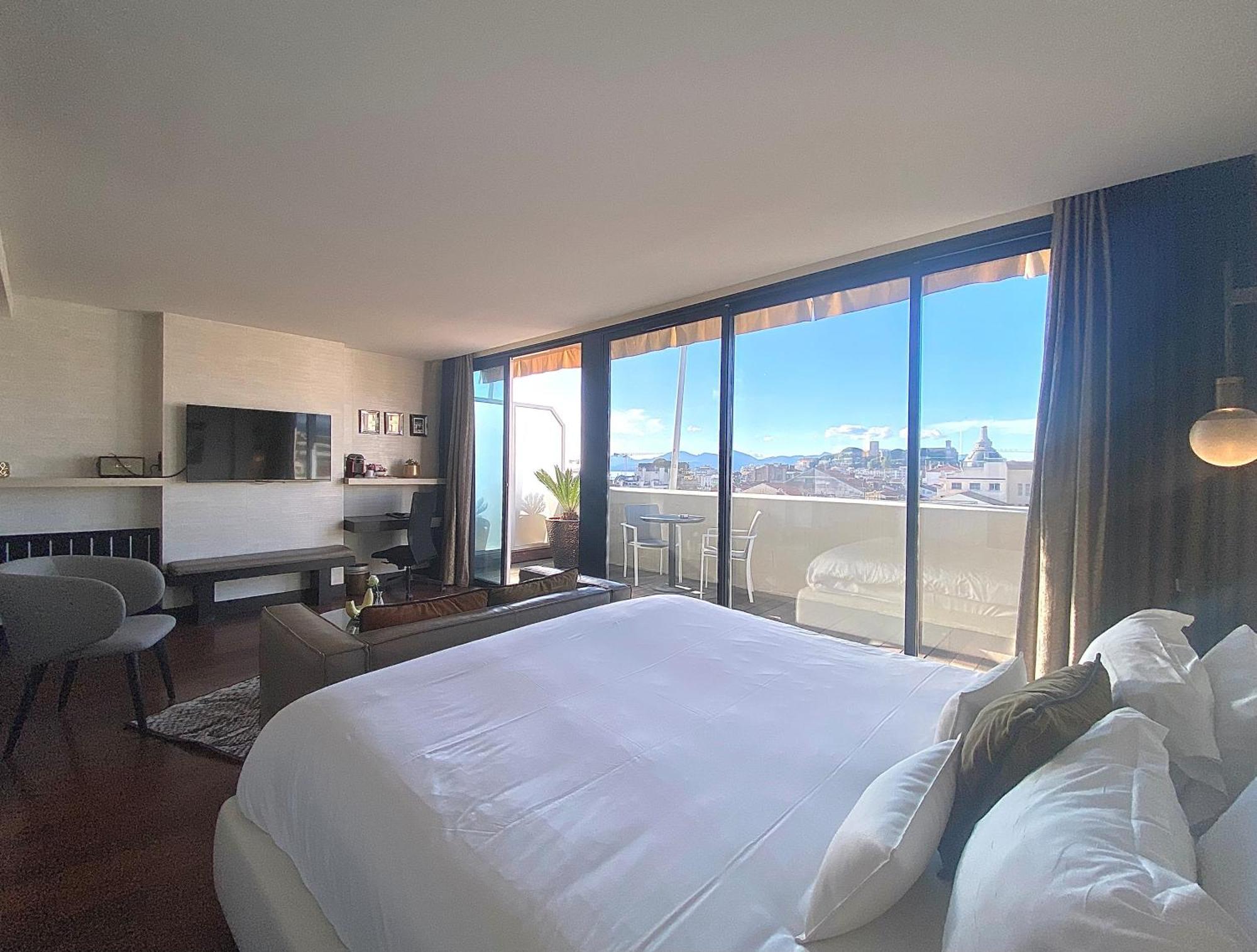 Junior Suite Balcony
