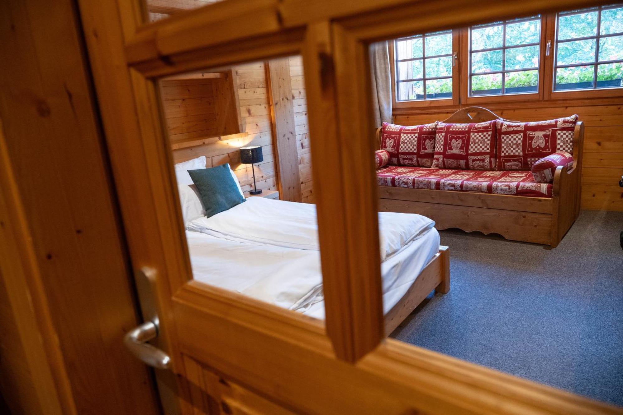Basic Triple Room