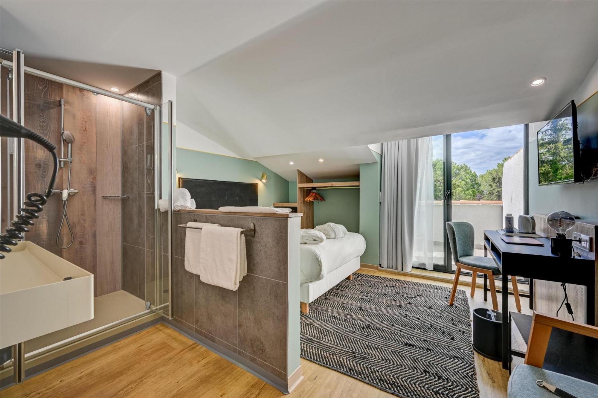 Classic Single Room