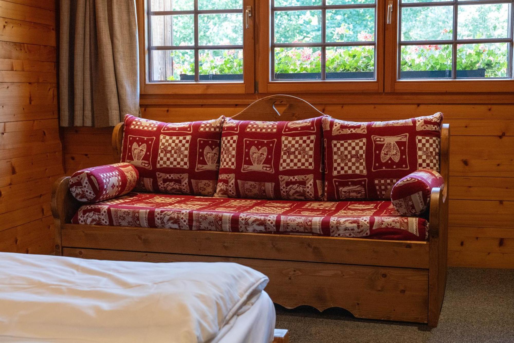 Basic Triple Room