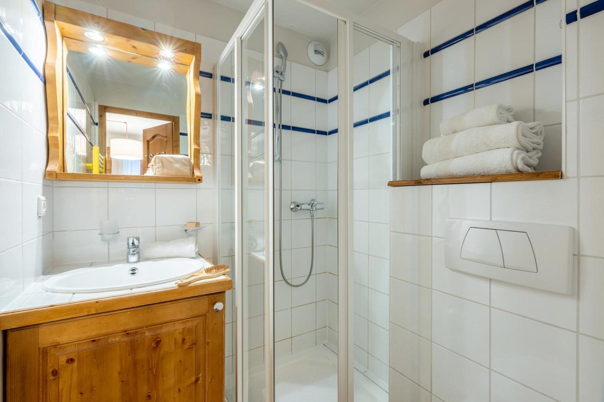 Superior One-Bedroom Apartment