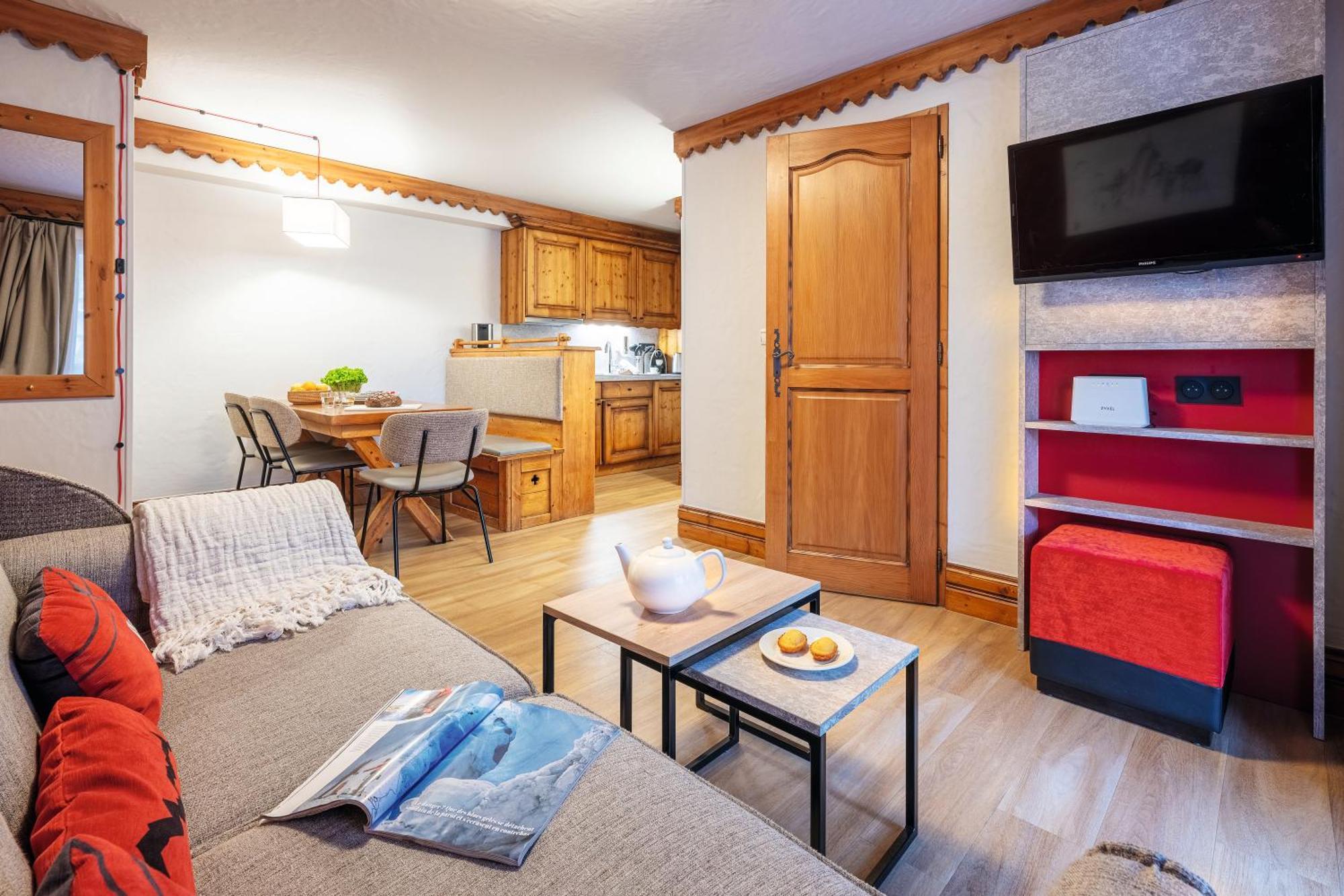 Superior One-Bedroom Apartment