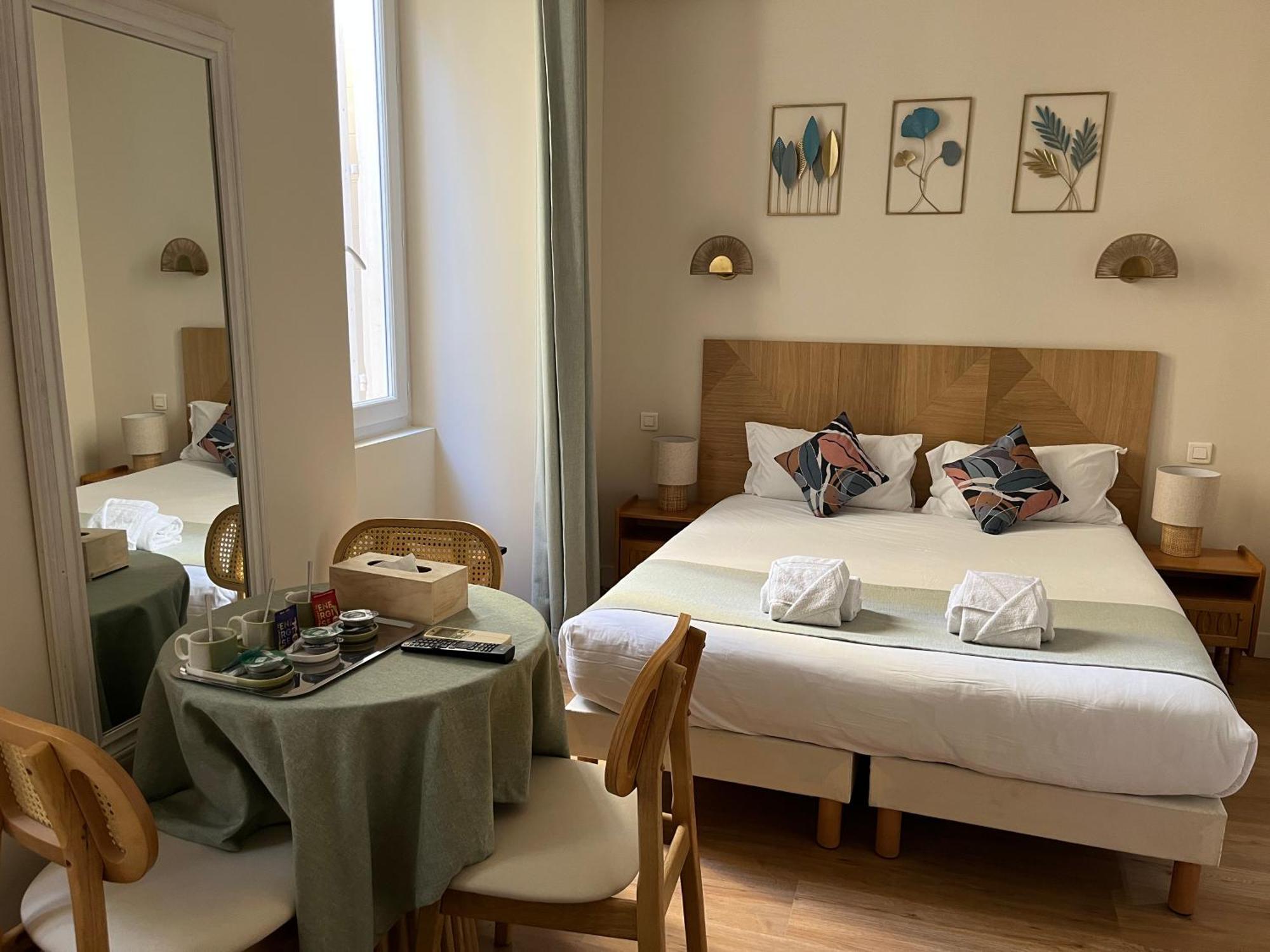Economy Triple Room