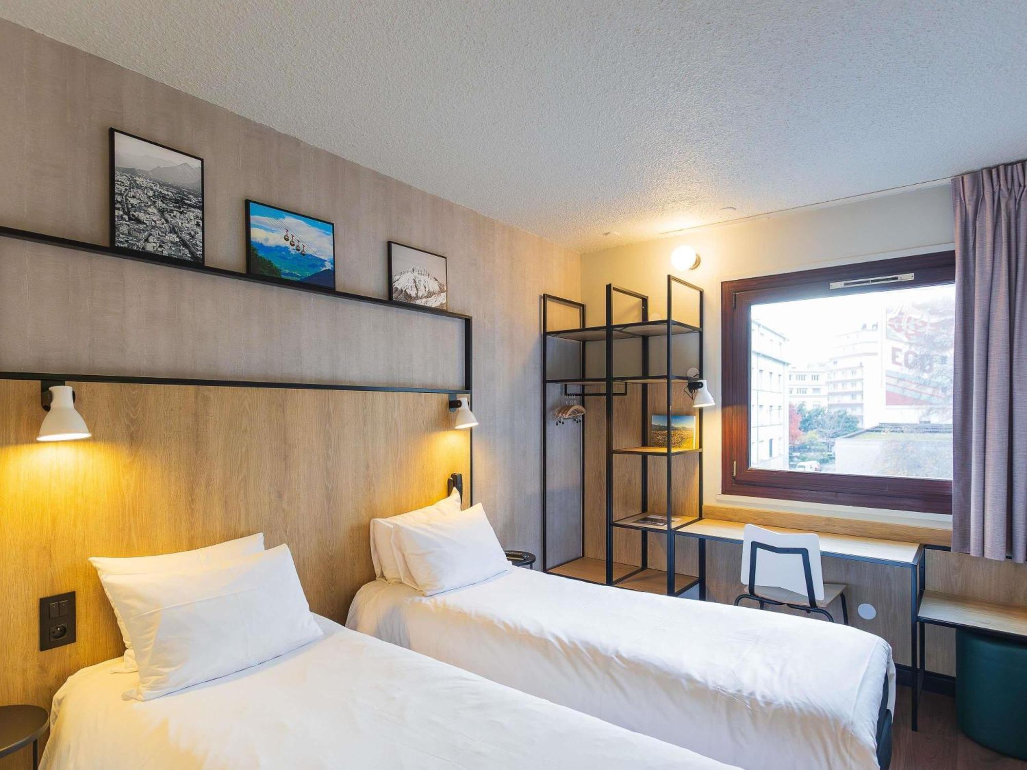 Standard Two Single Bed
