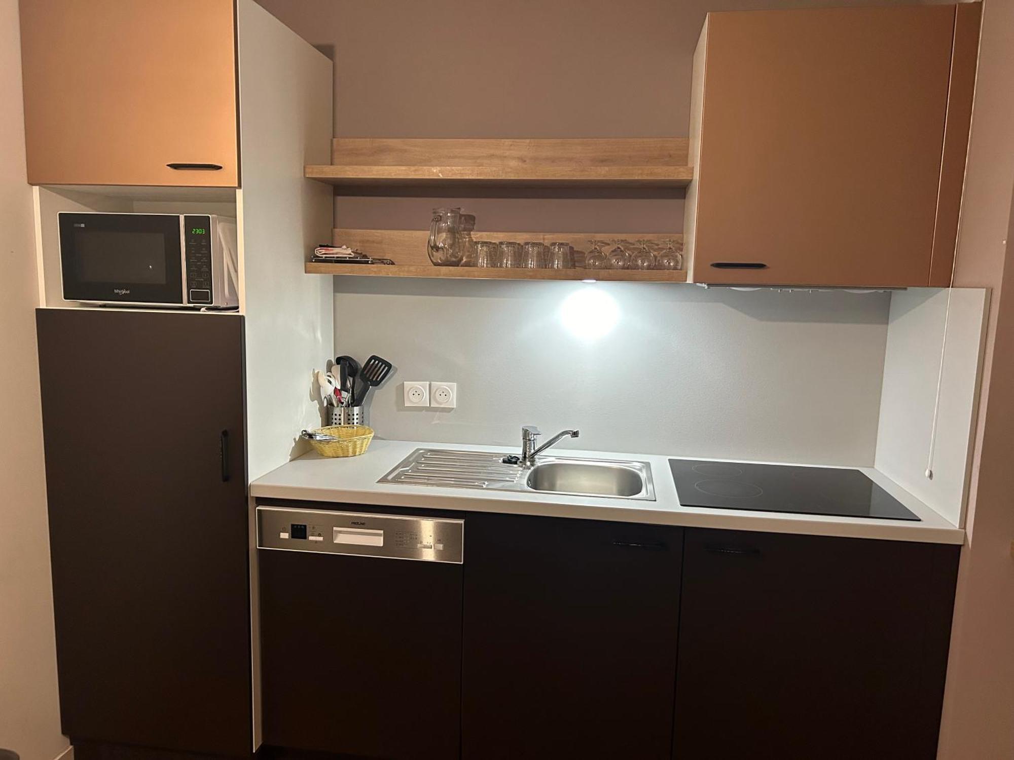 Studio Apartment