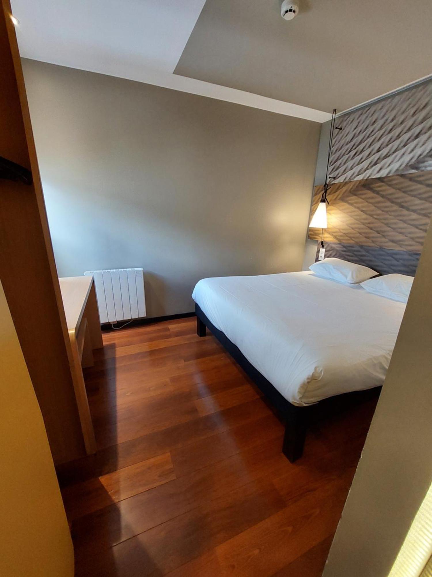 Standard Room One Double Bed One Double Sofa bed