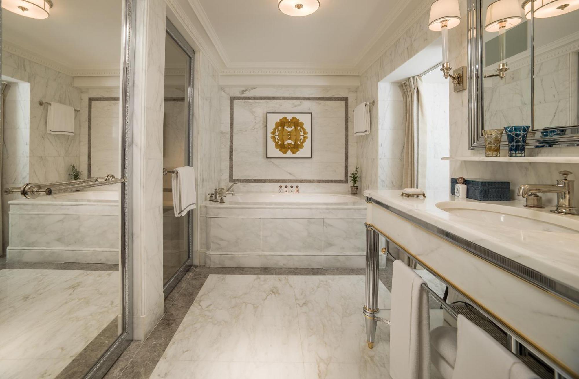 Grand Premier King Room