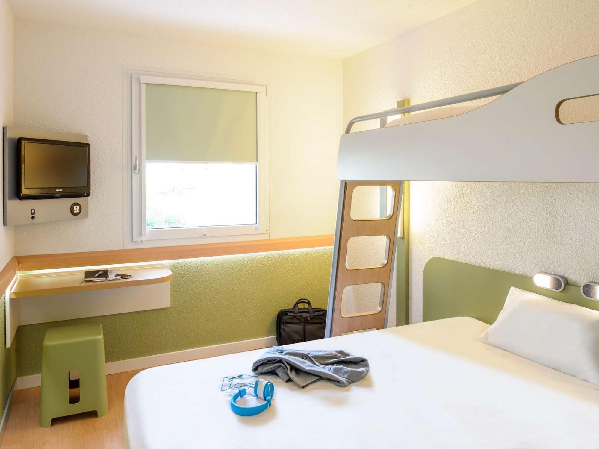 Accessible King Room