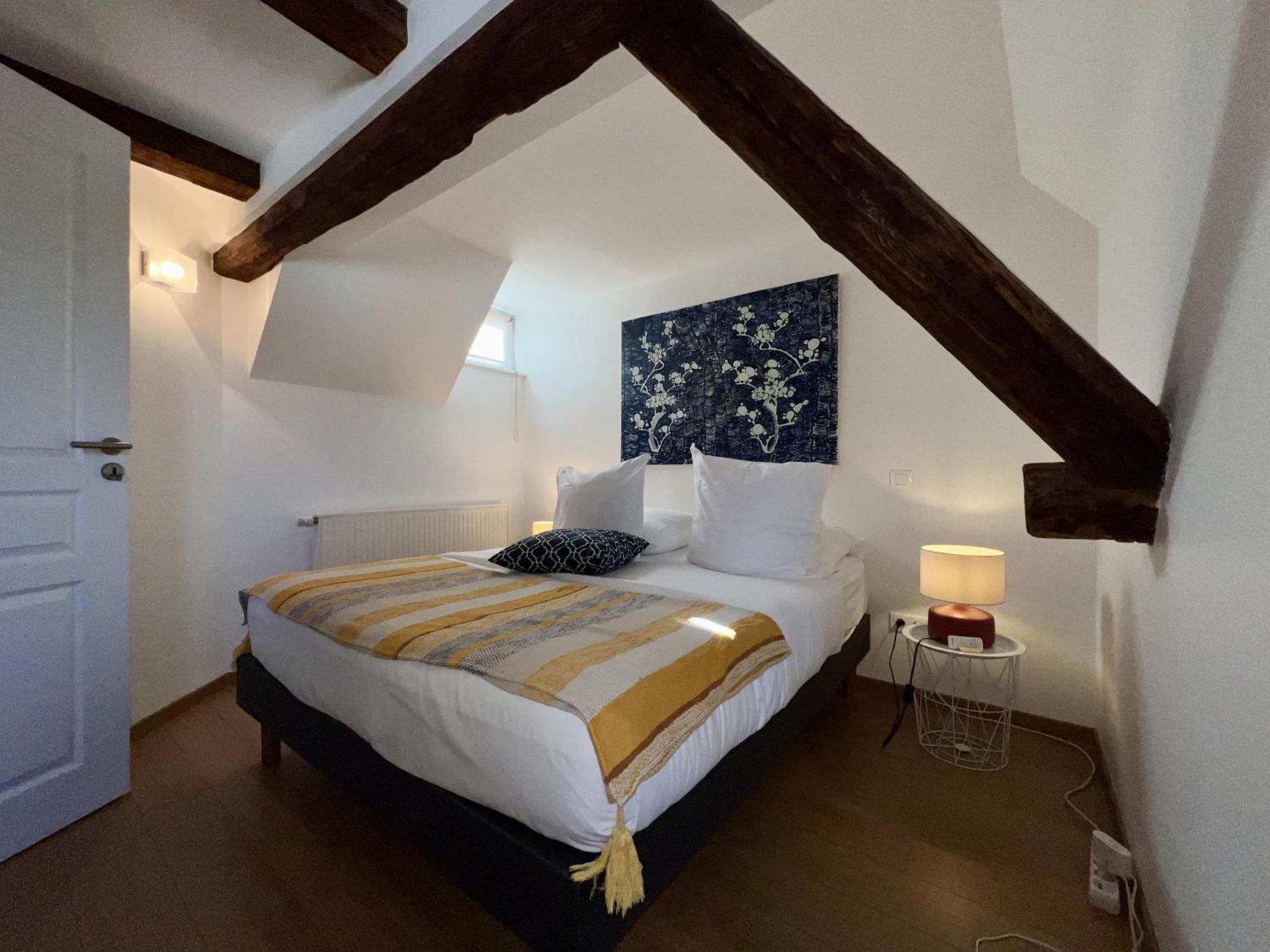 Double Room Private Bathroom