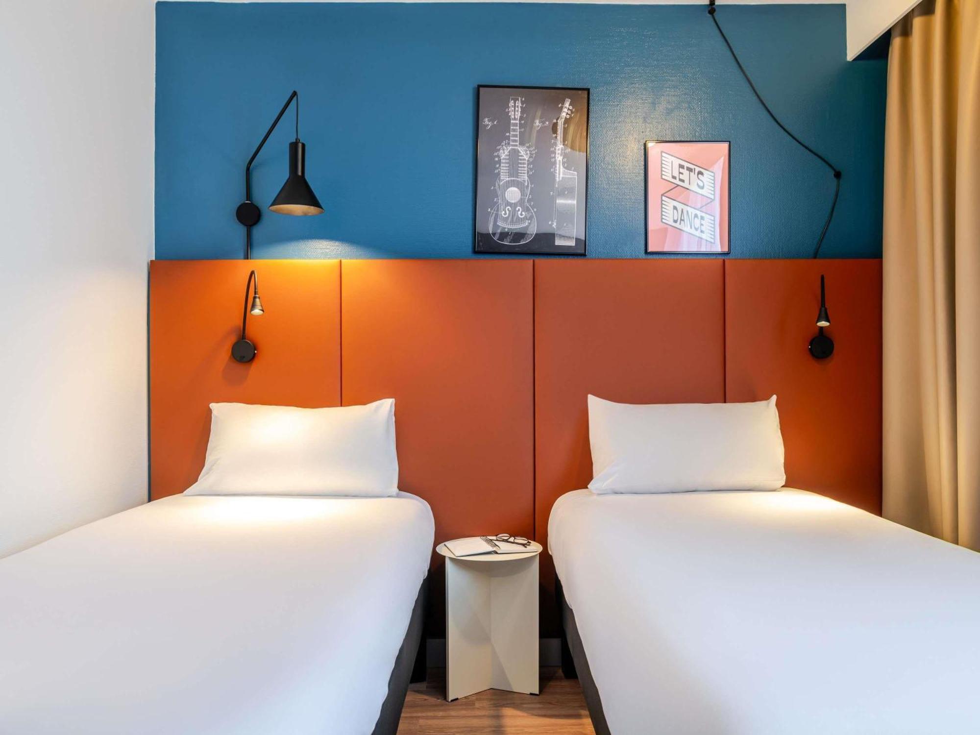 Standard Room 2 Single Beds