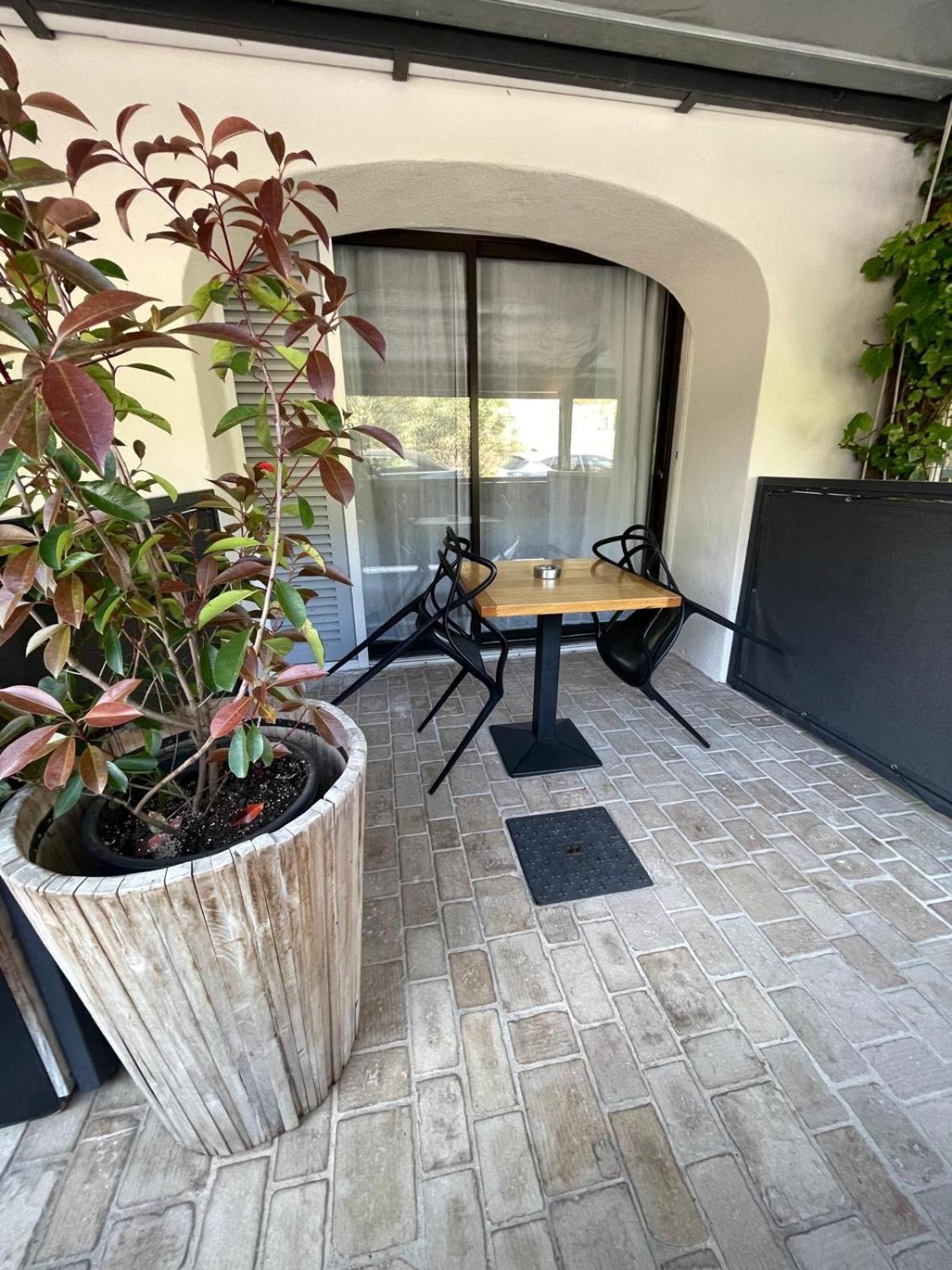 Double or Twin Room Ground Floor