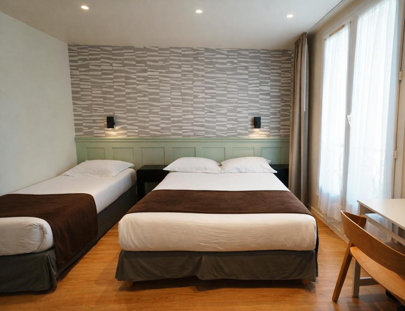 Classic Triple Room