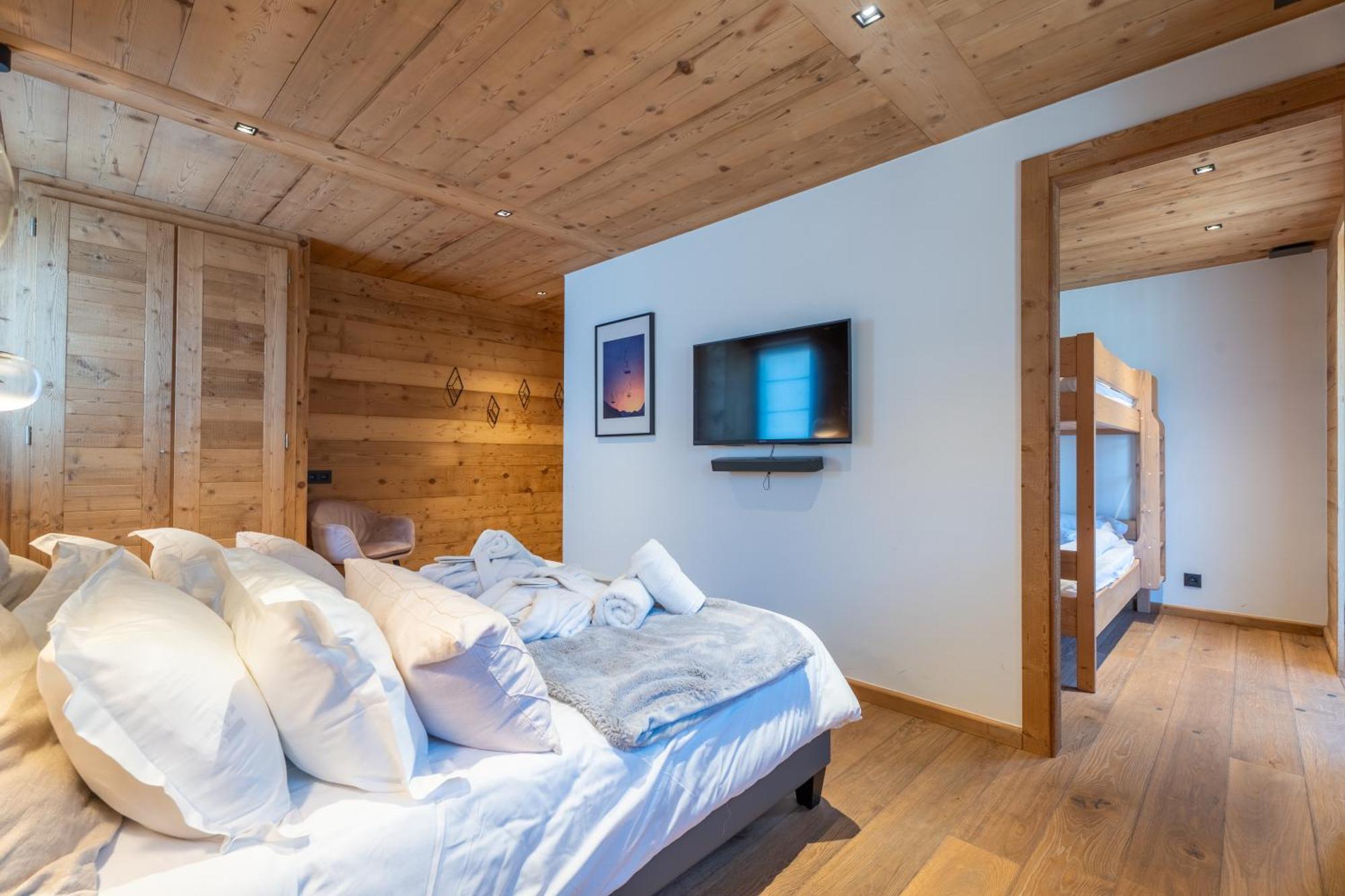 Superior Chalet