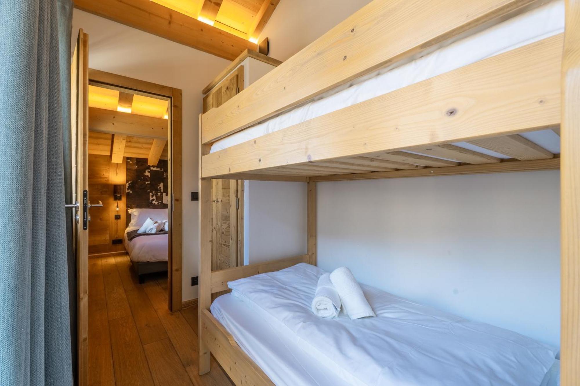 Superior Chalet