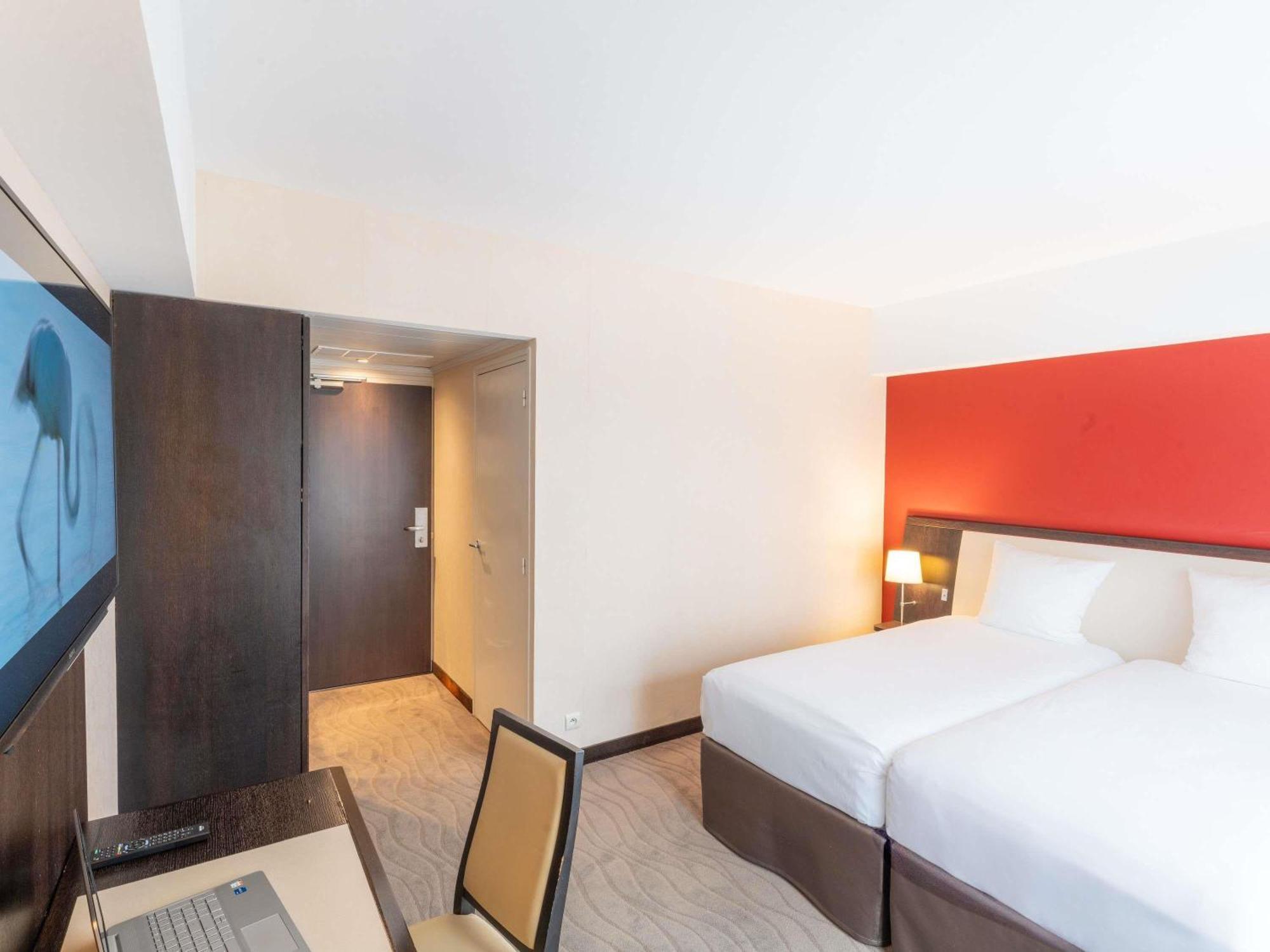 Classic Twin Room