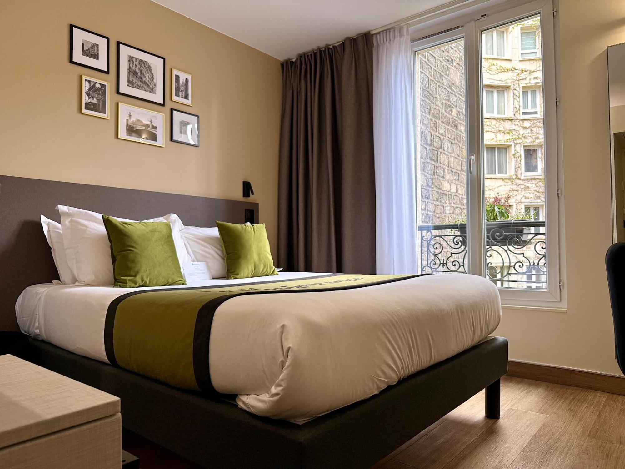 Classic Double Room