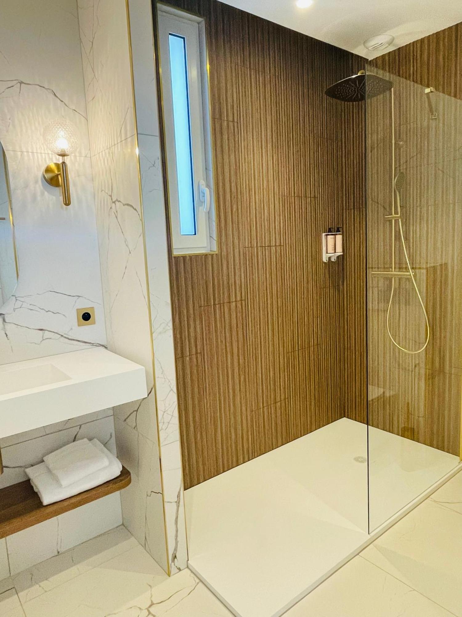 Superior Double Room Sea View Ground Floor