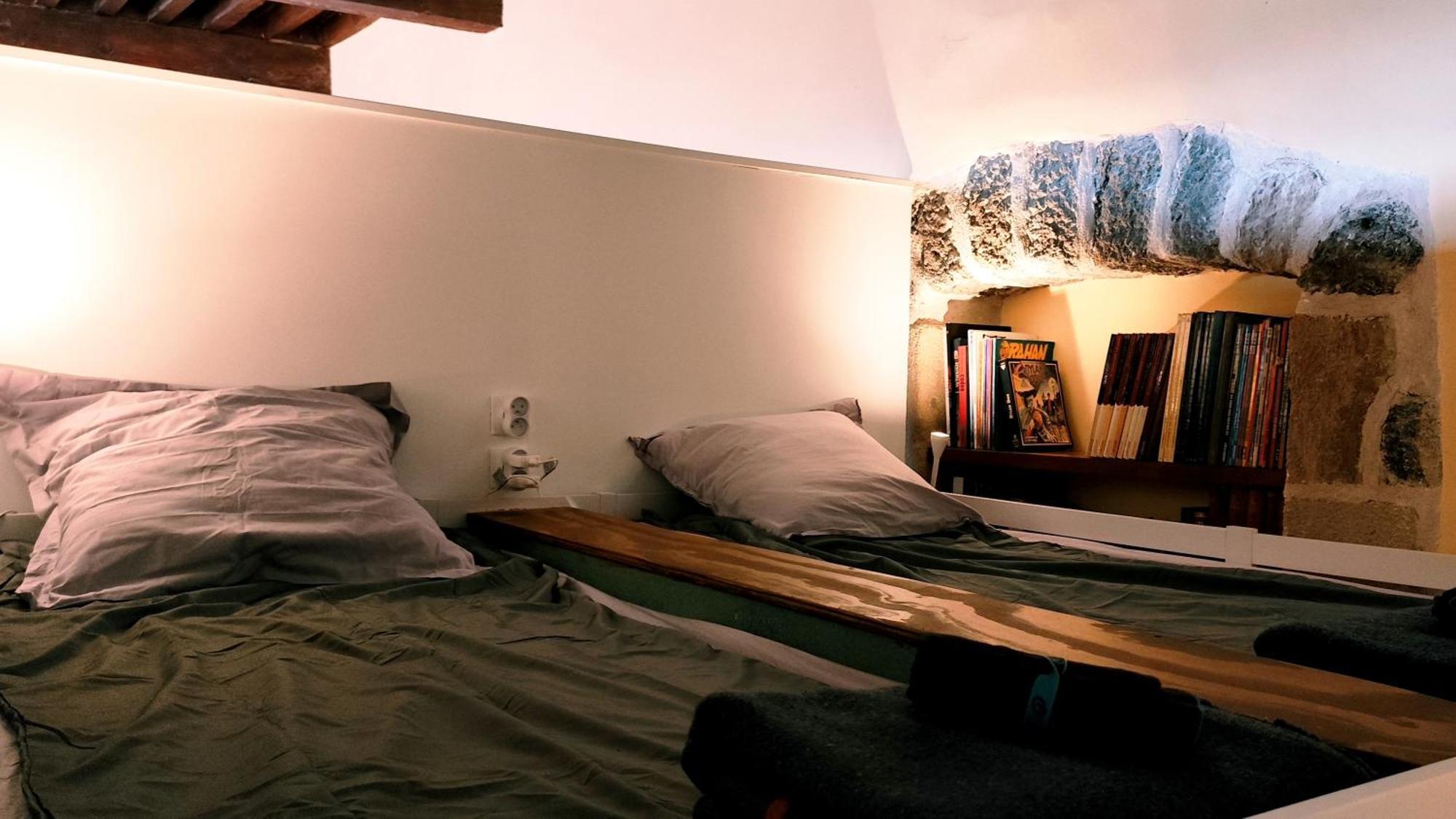 Single Bed 4-Bed Dormitory Room