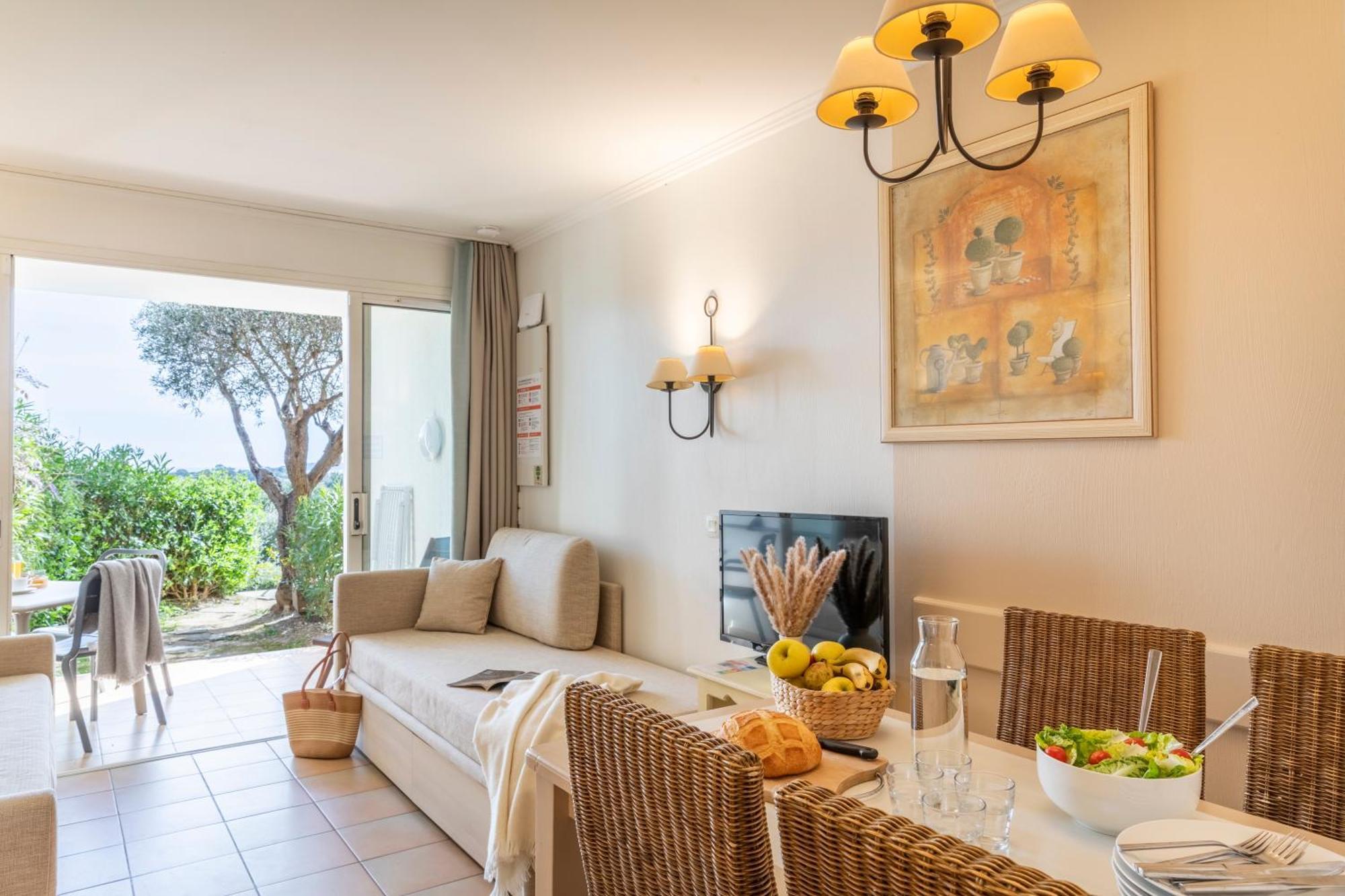 One-Bedroom Apartment Air Conditioning Terrace or Balcony