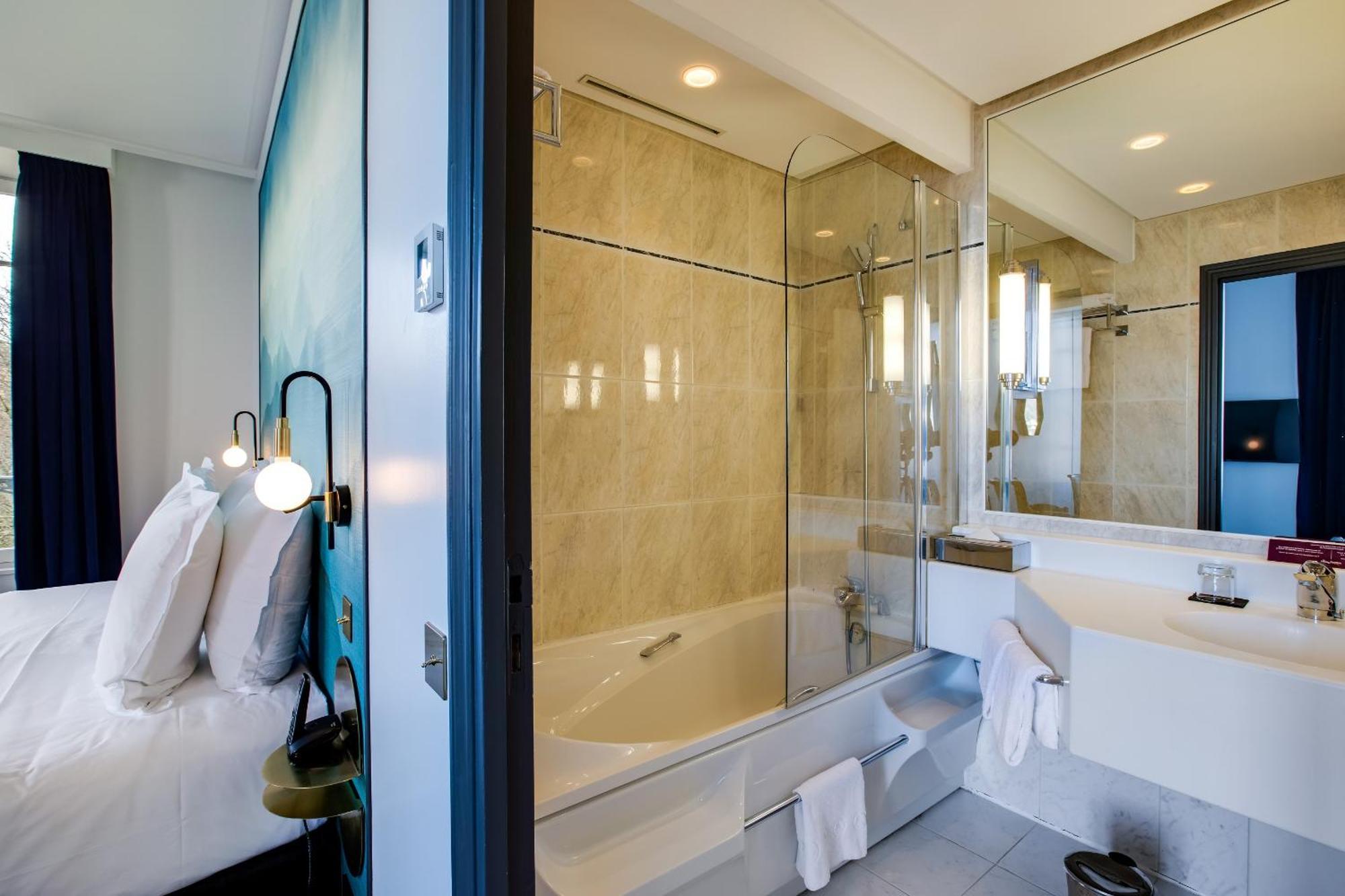 Panoramic Room Lake View Spa Access