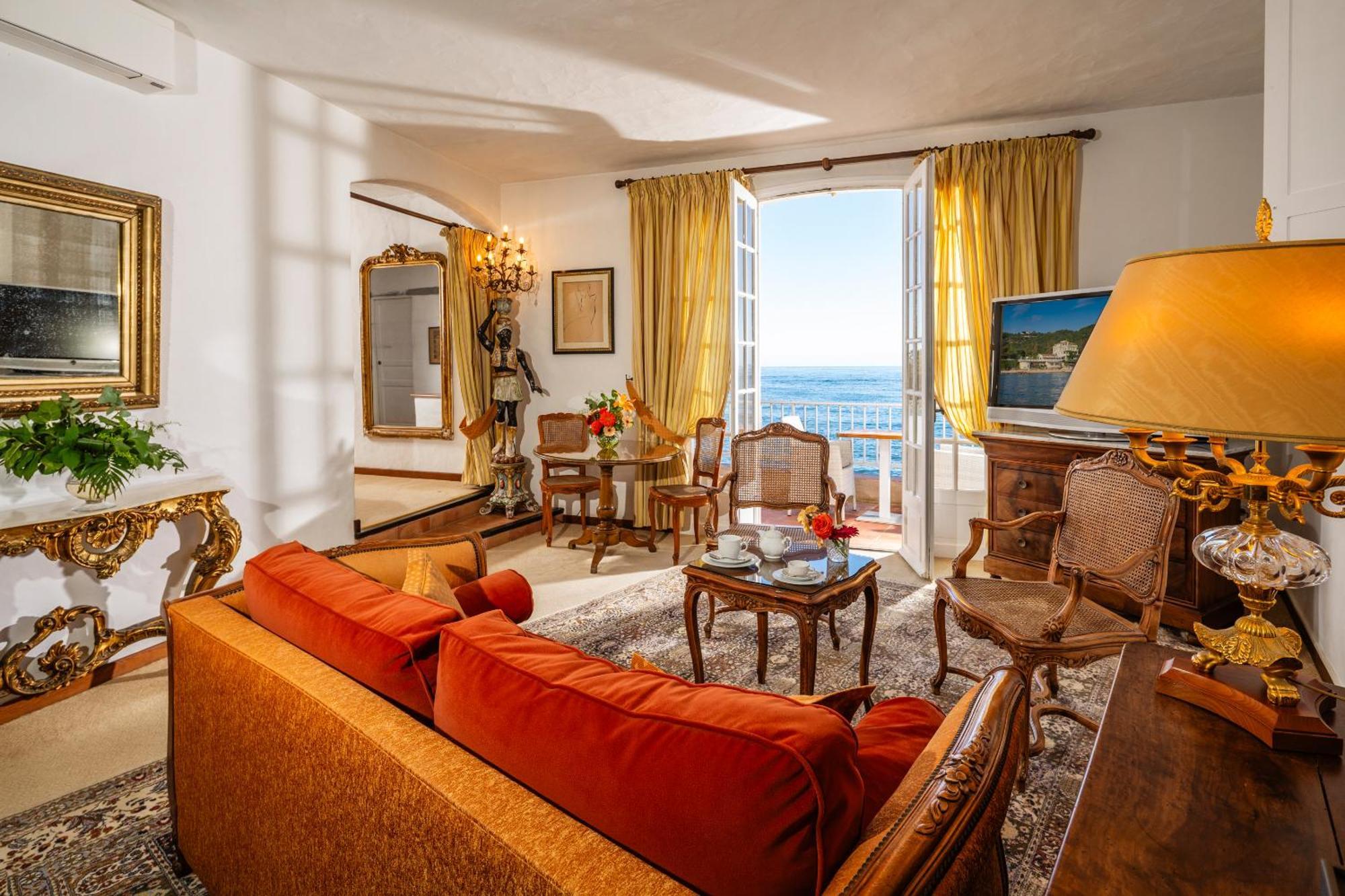 Deluxe Suite Sea View