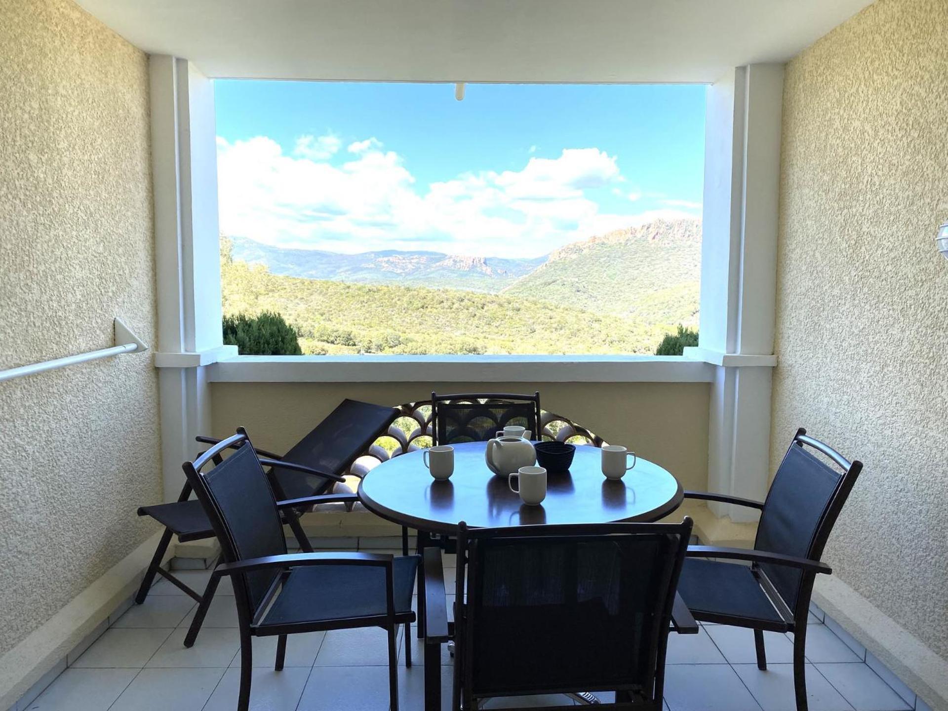 Studio Mountain View