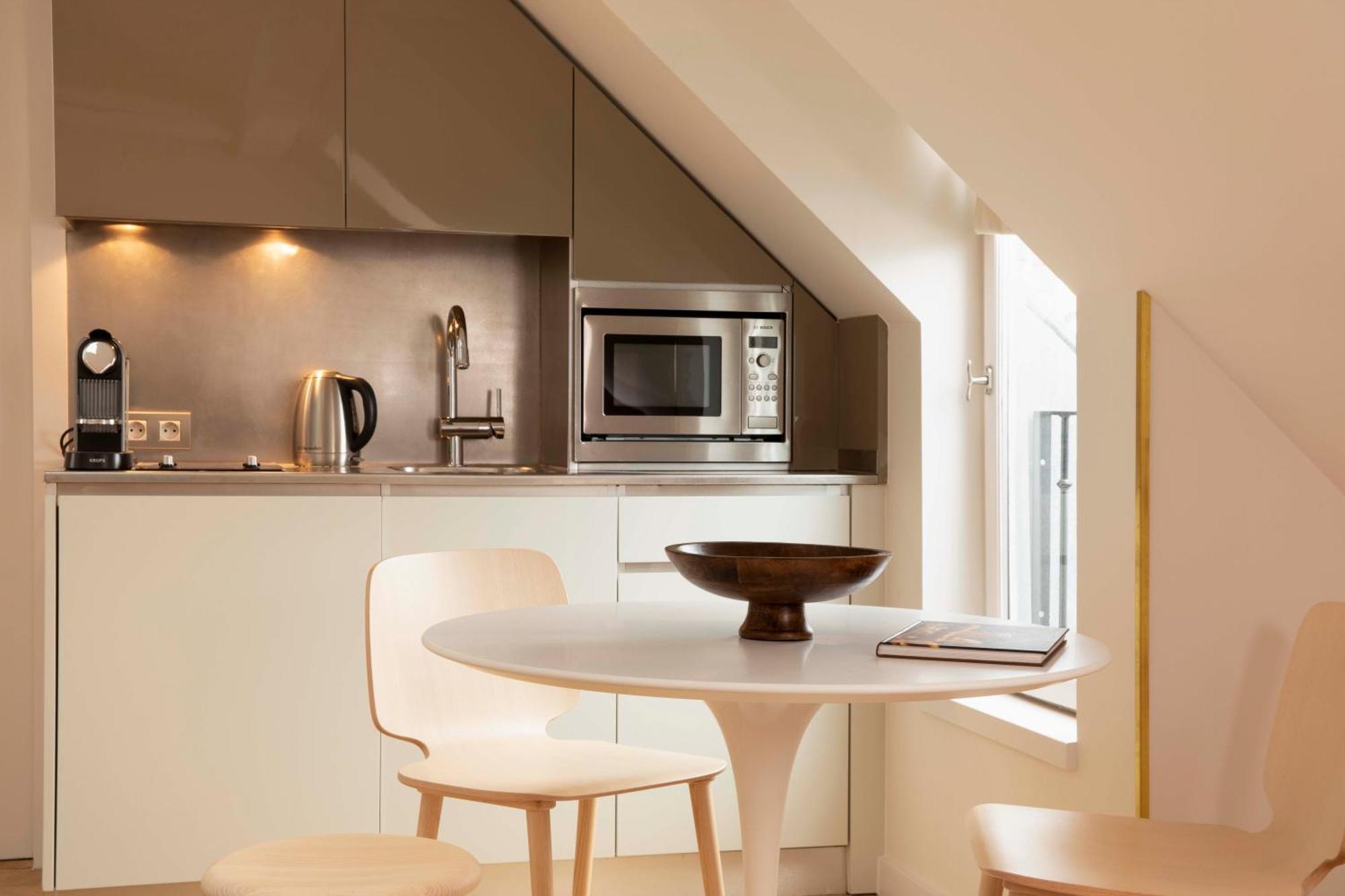 Suite Apartment