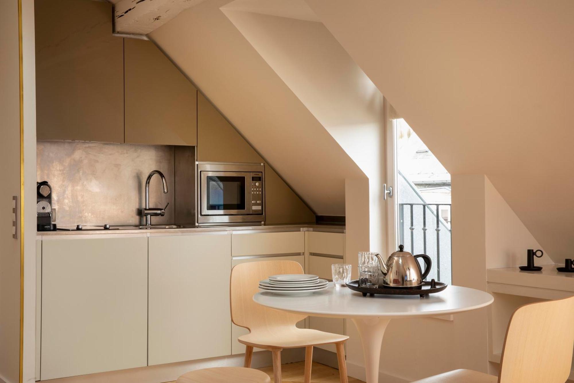 Suite Apartment