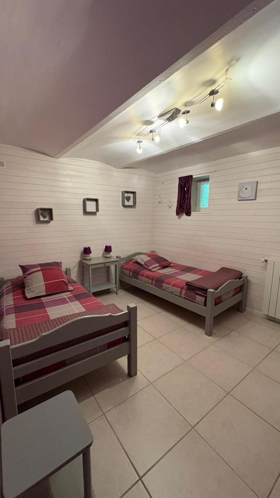 Double Room Private Bathroom