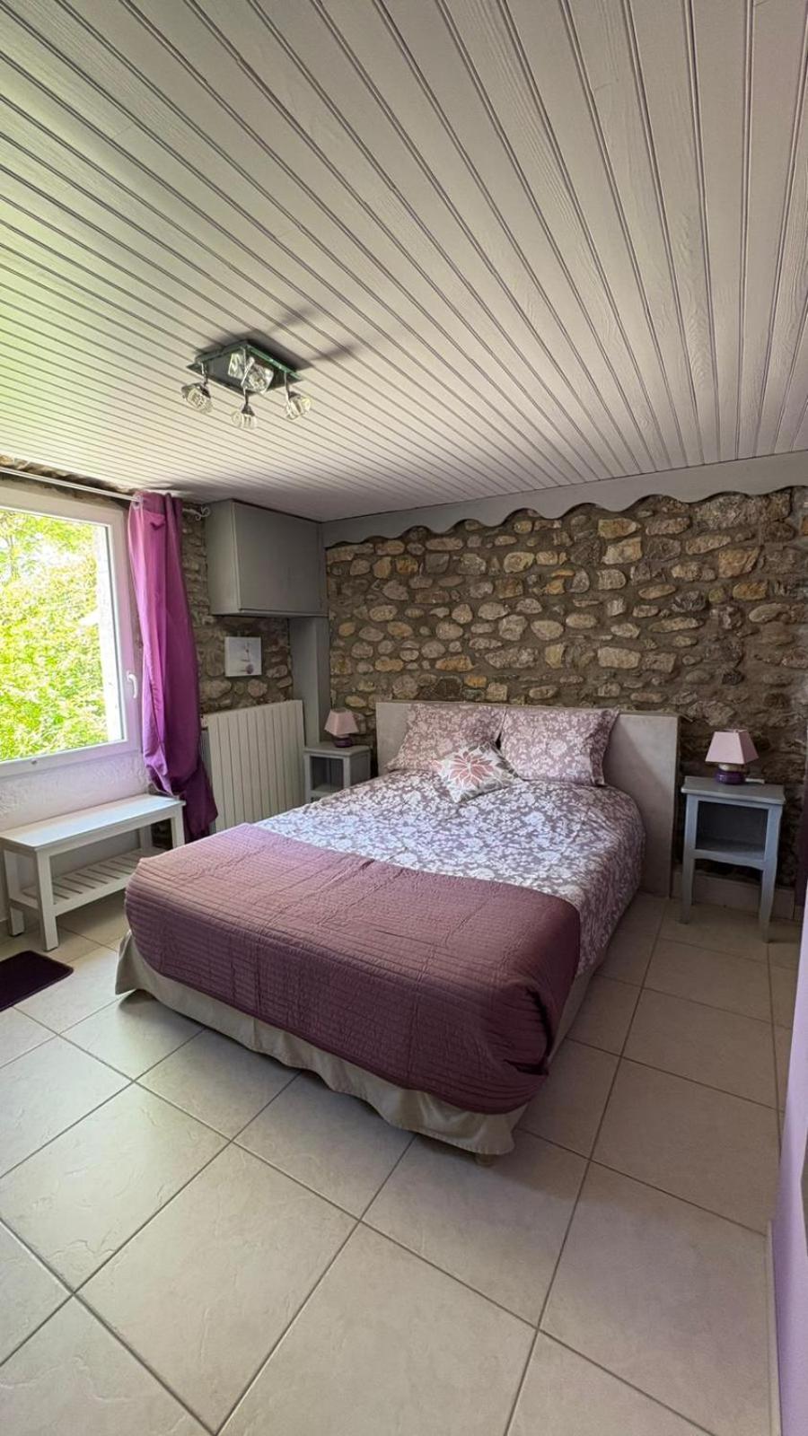 Double Room Private Bathroom