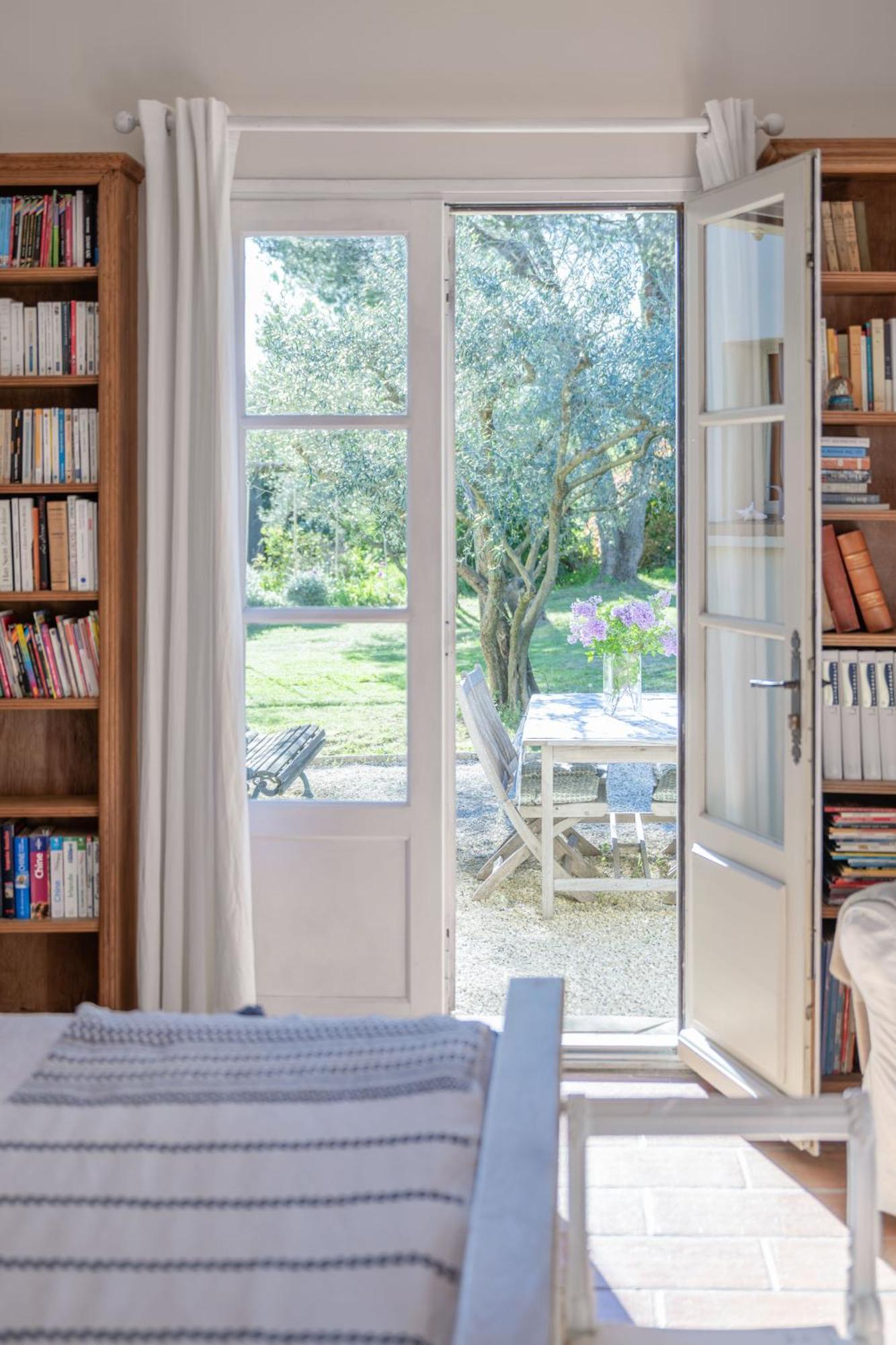 Double Room Garden View