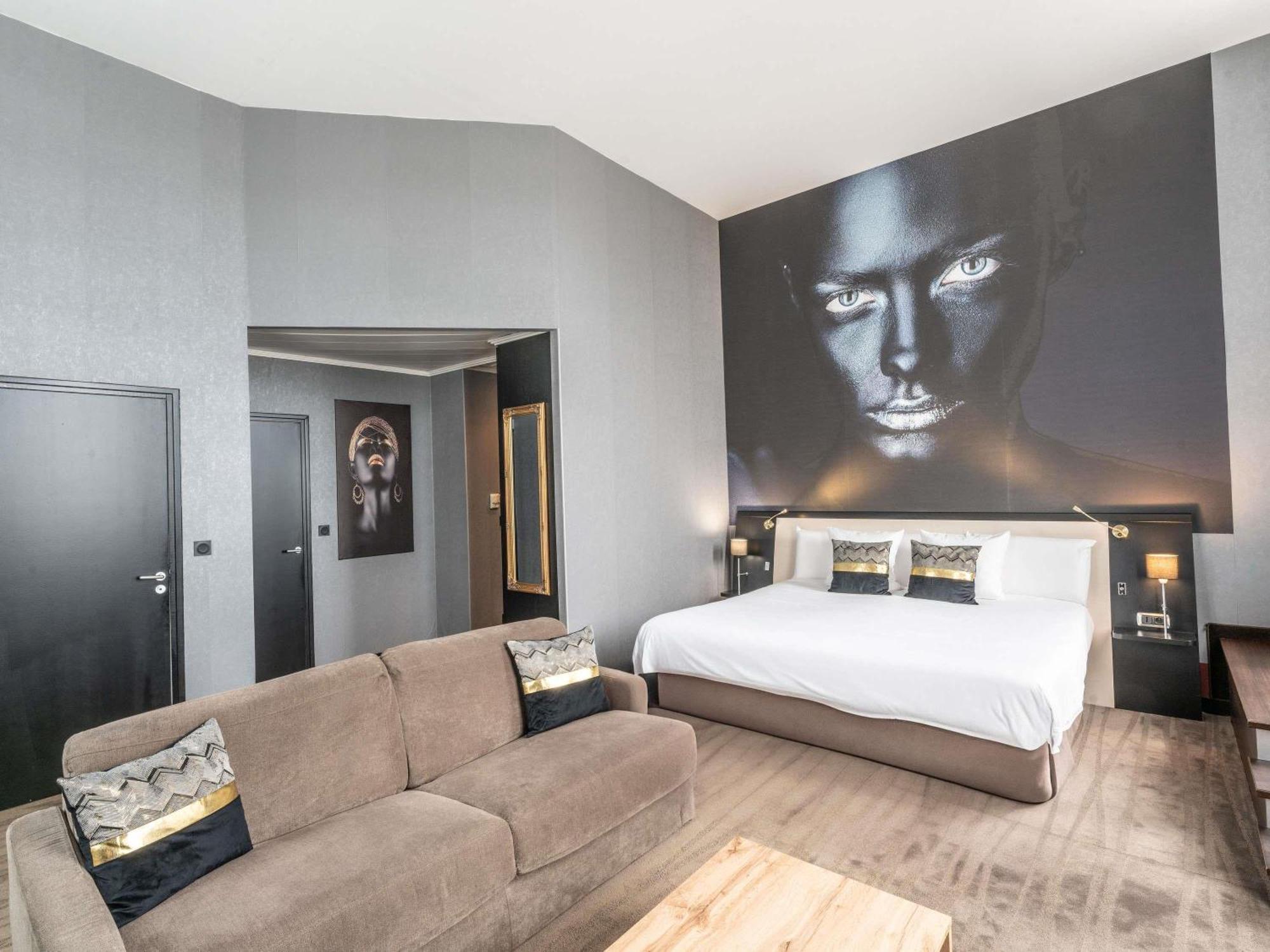 Superior King Suite