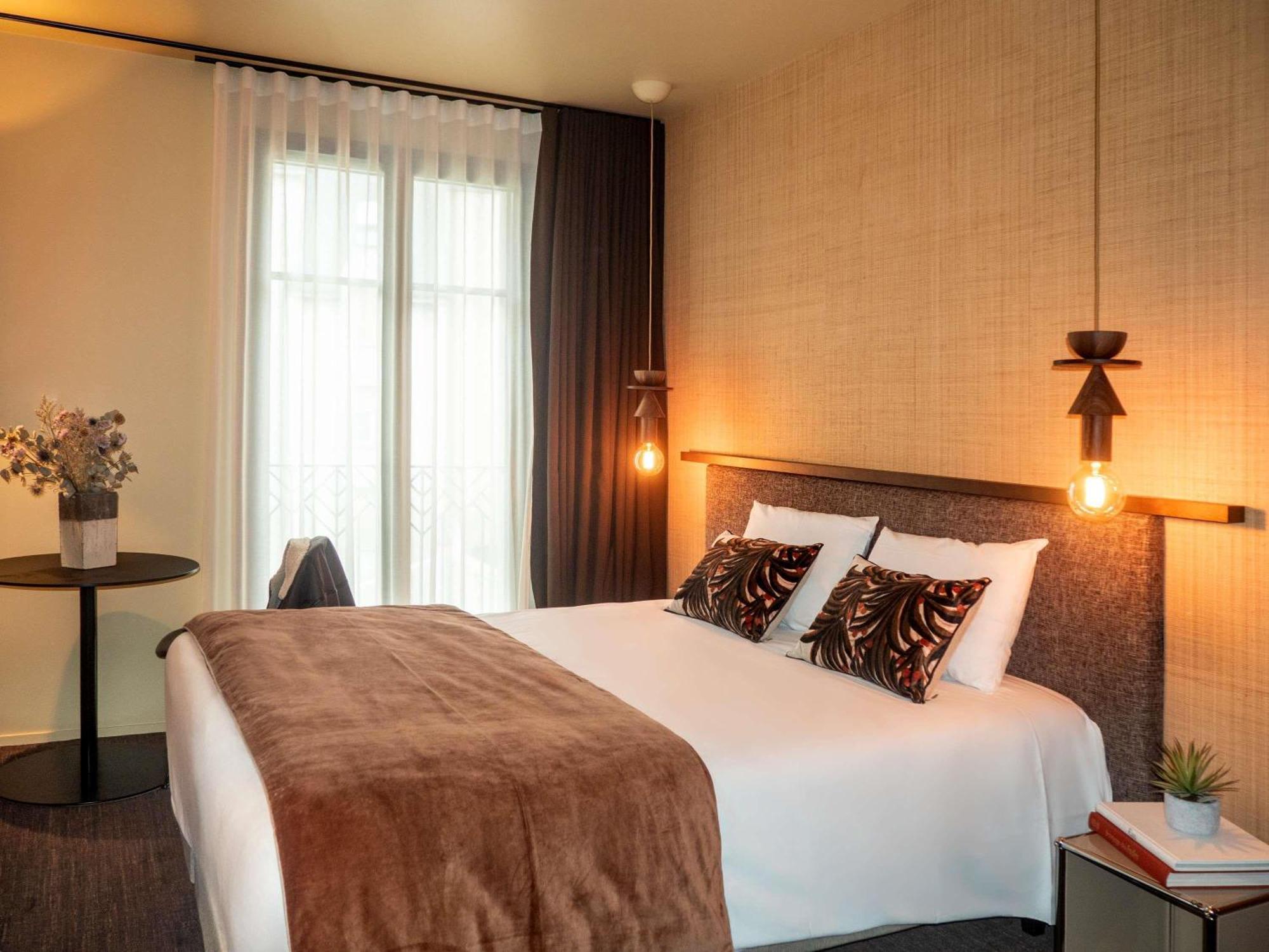 Classic Double Room Side Sea View