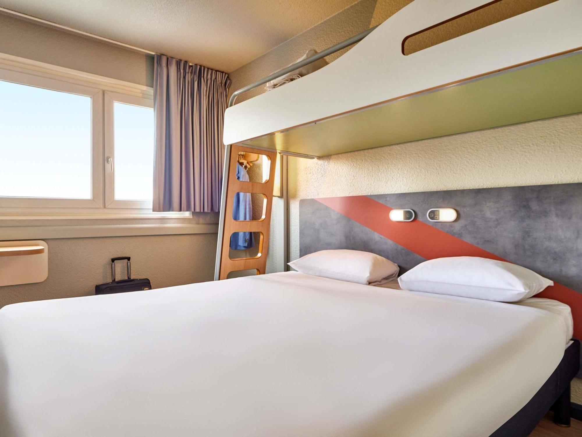 Triple Room One Double One Bunk Bed