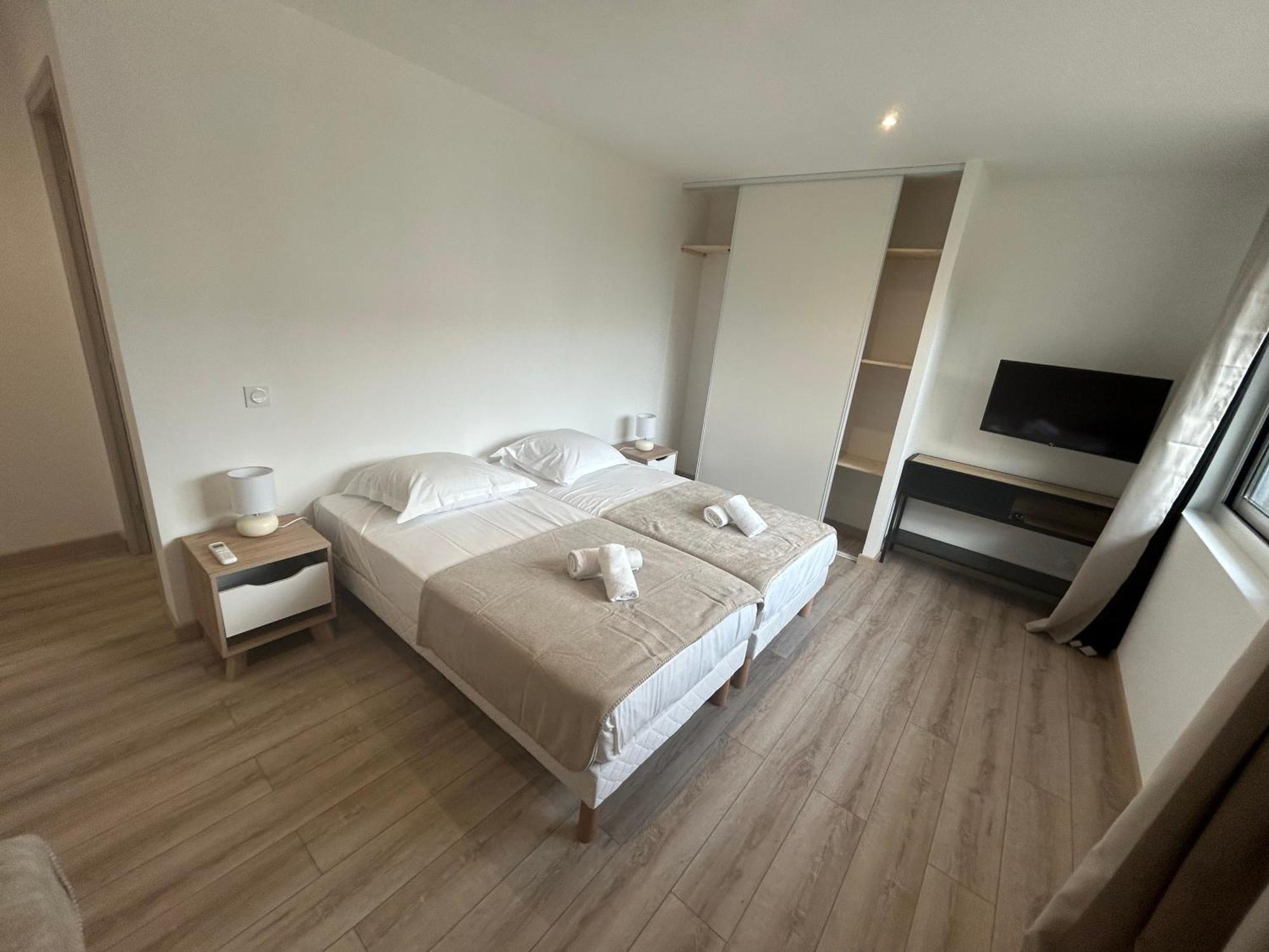 Superior Triple Room