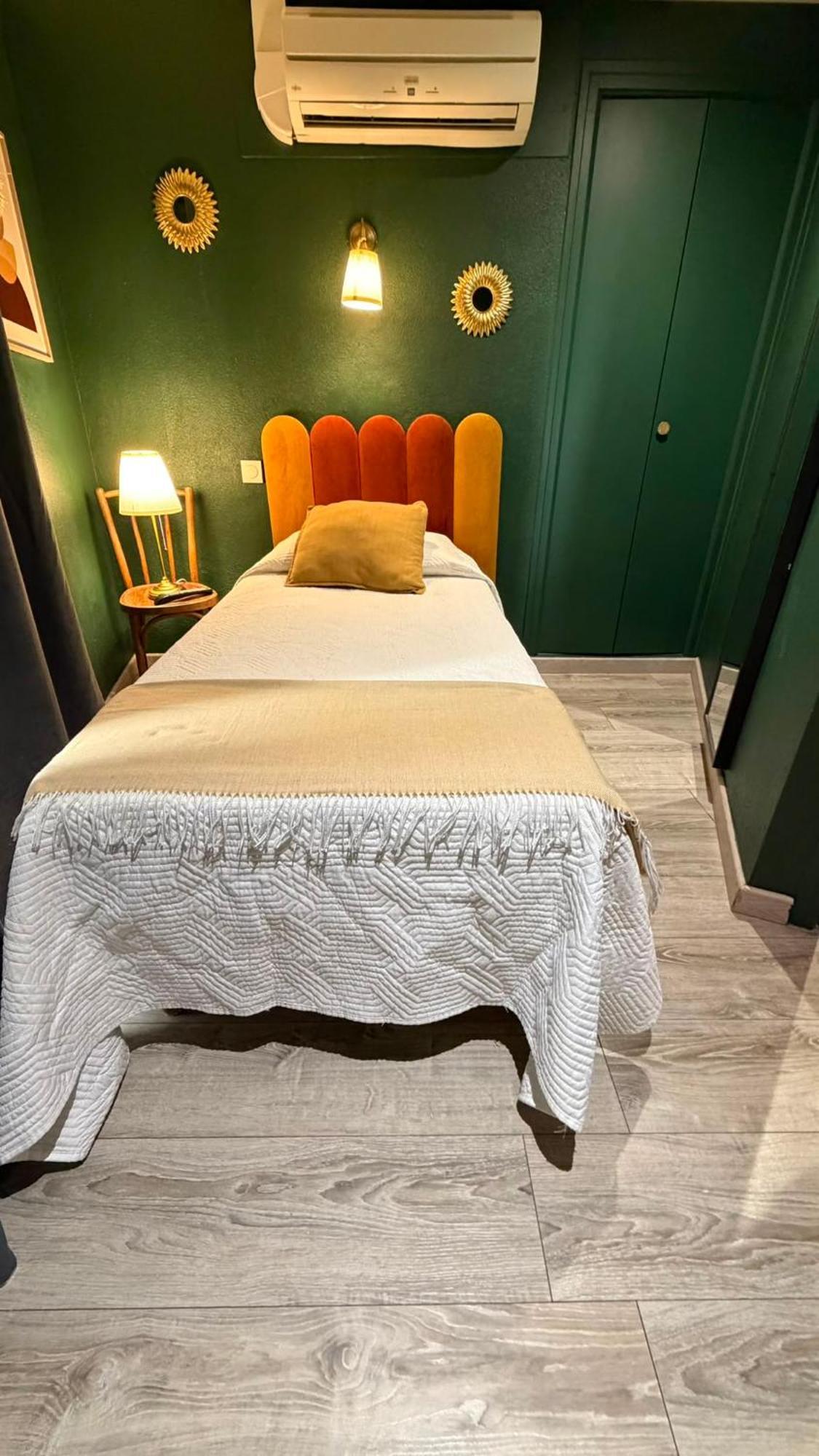 Single Room