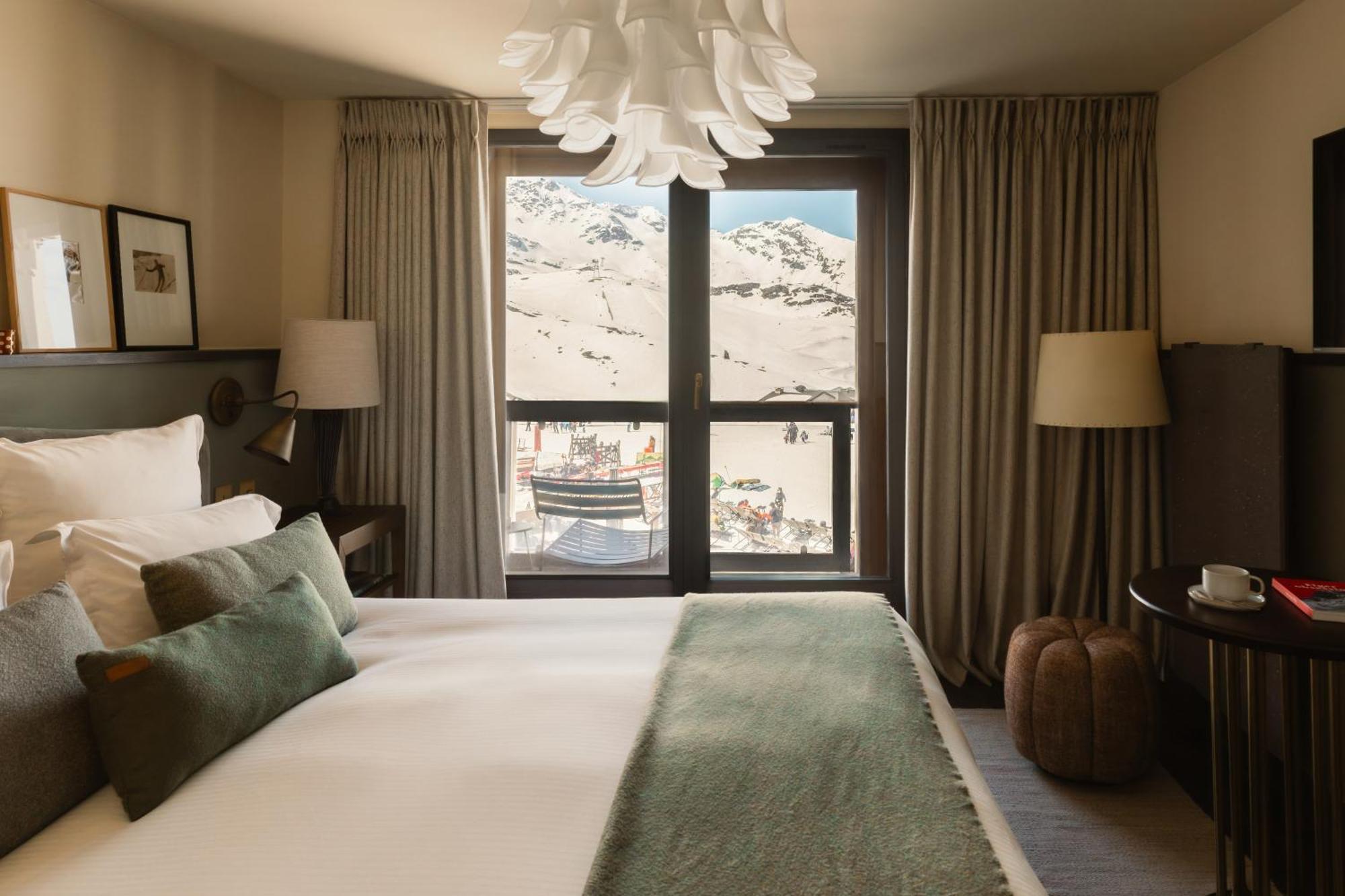 Superior room Slopes view