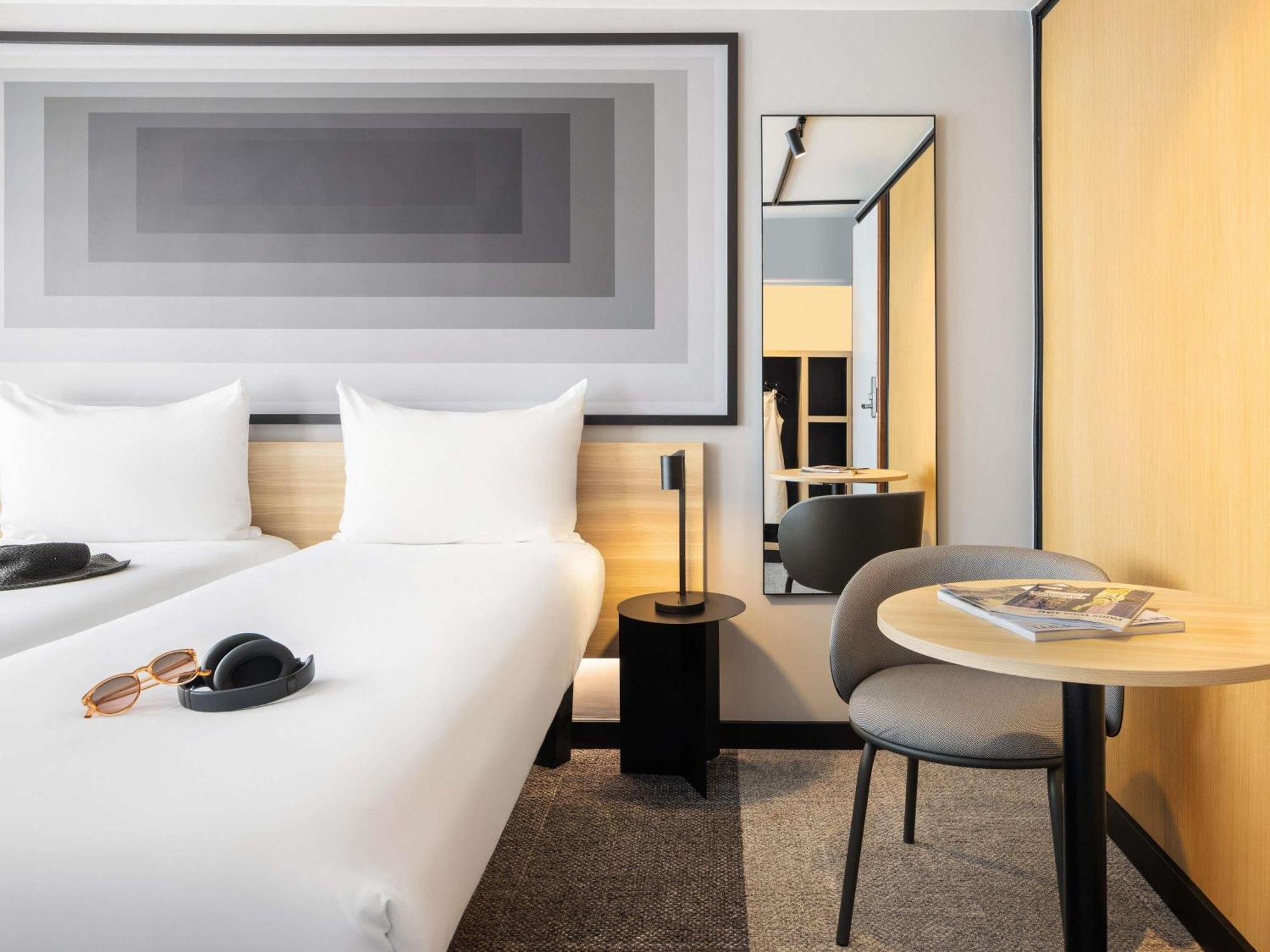 Standard Twin Room